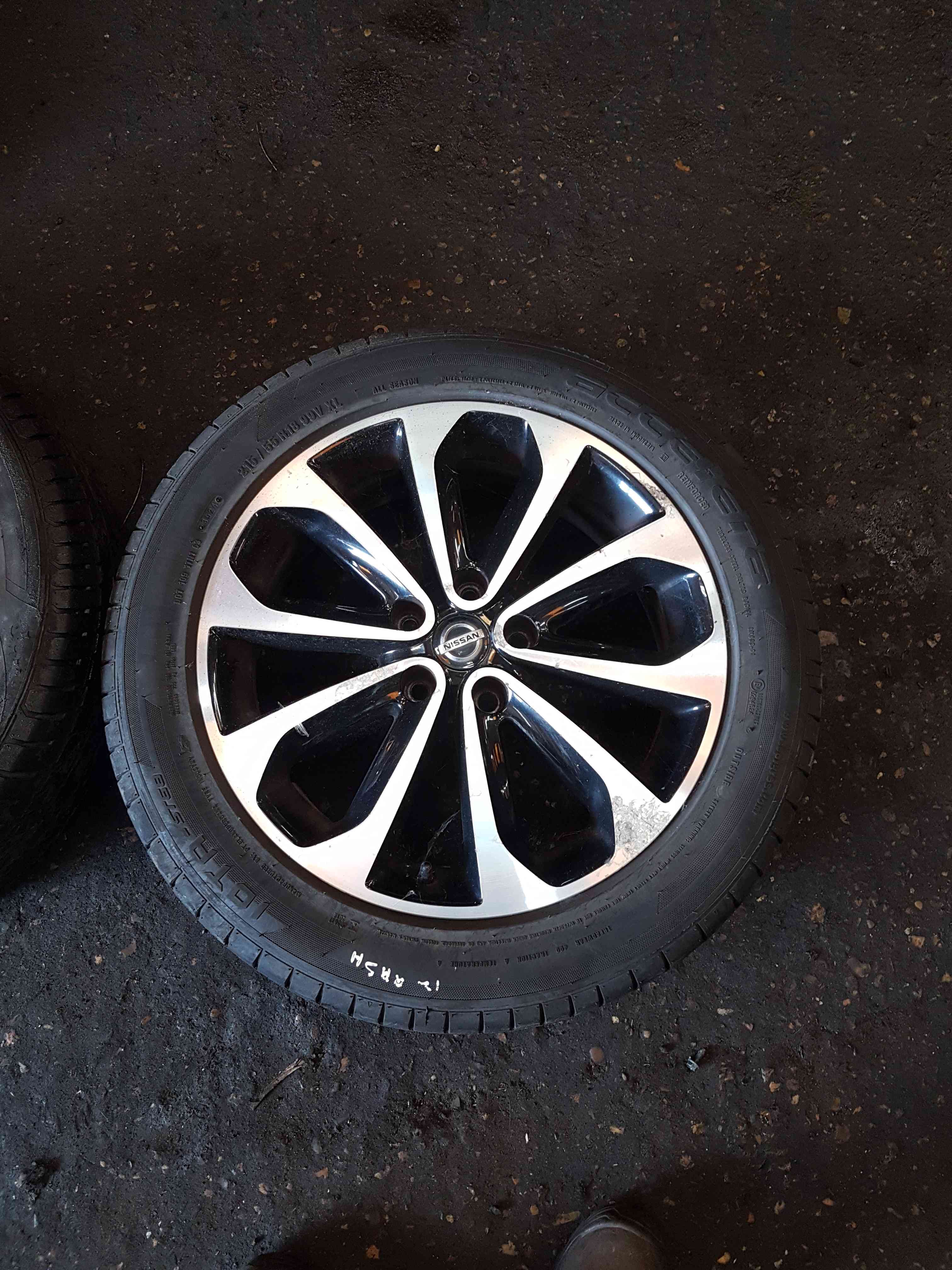 Thumb 2 Nissan Qashqai MK1 2006-2013 Alloy Wheel Tyre 215 55 18 18Inch 4/5 40300Jd18c