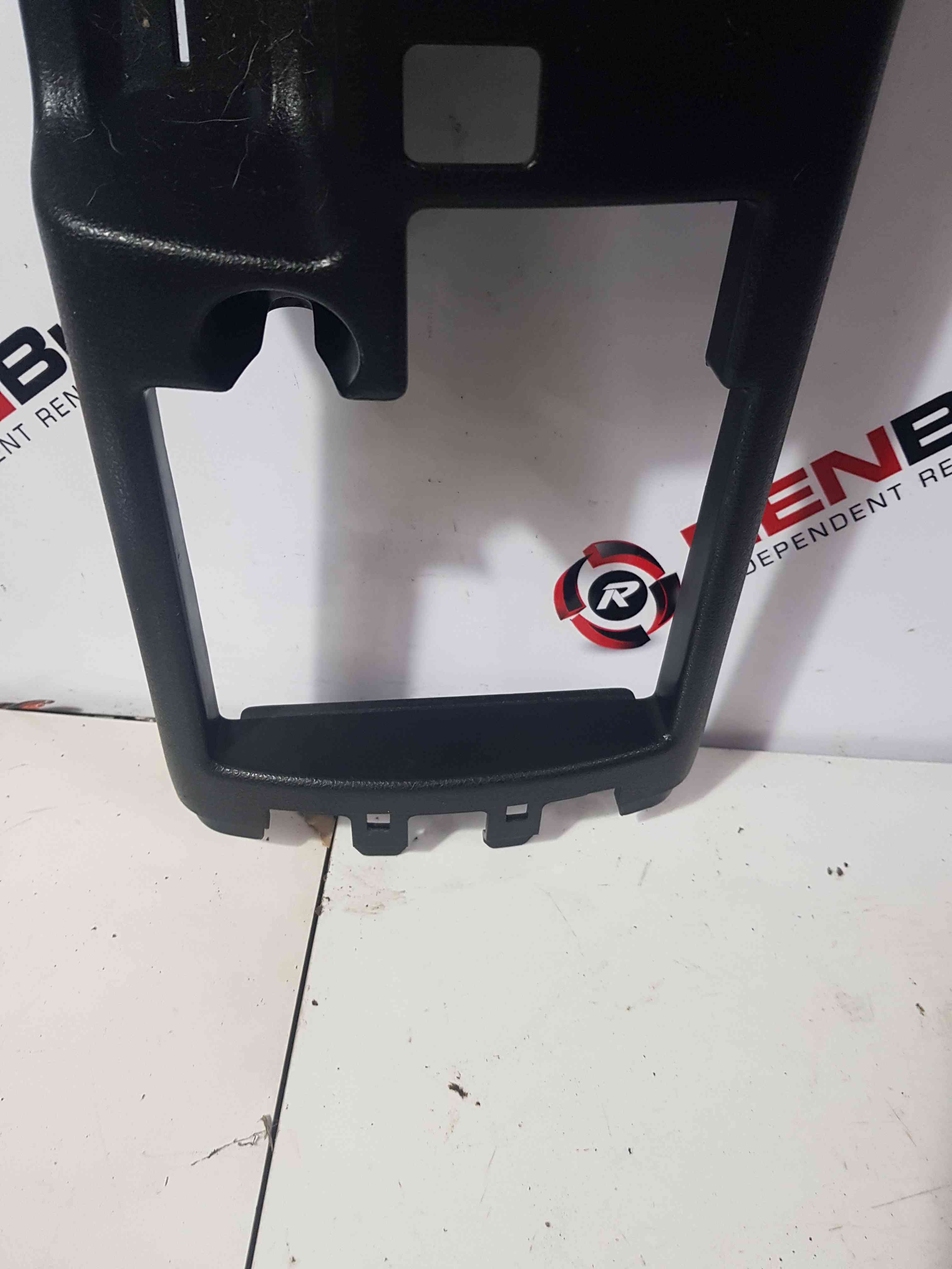 Thumb 4 Nissan Qashqai MK1 2006-2013 Centre Console CUP Holder 96965JD000