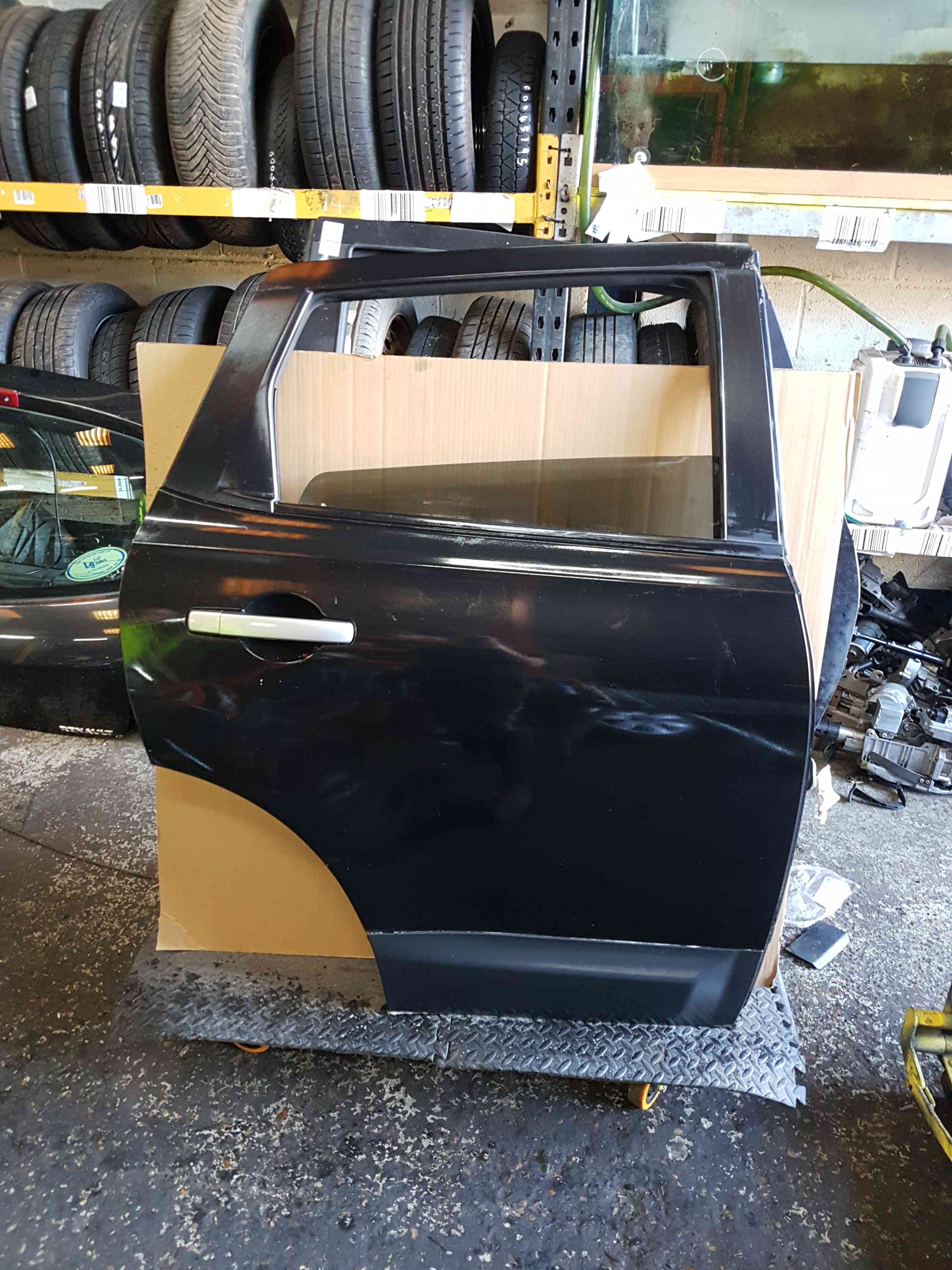 Thumb 4 Nissan Qashqai MK1 2006-2013 Drivers OSR Rear Door Black Z11