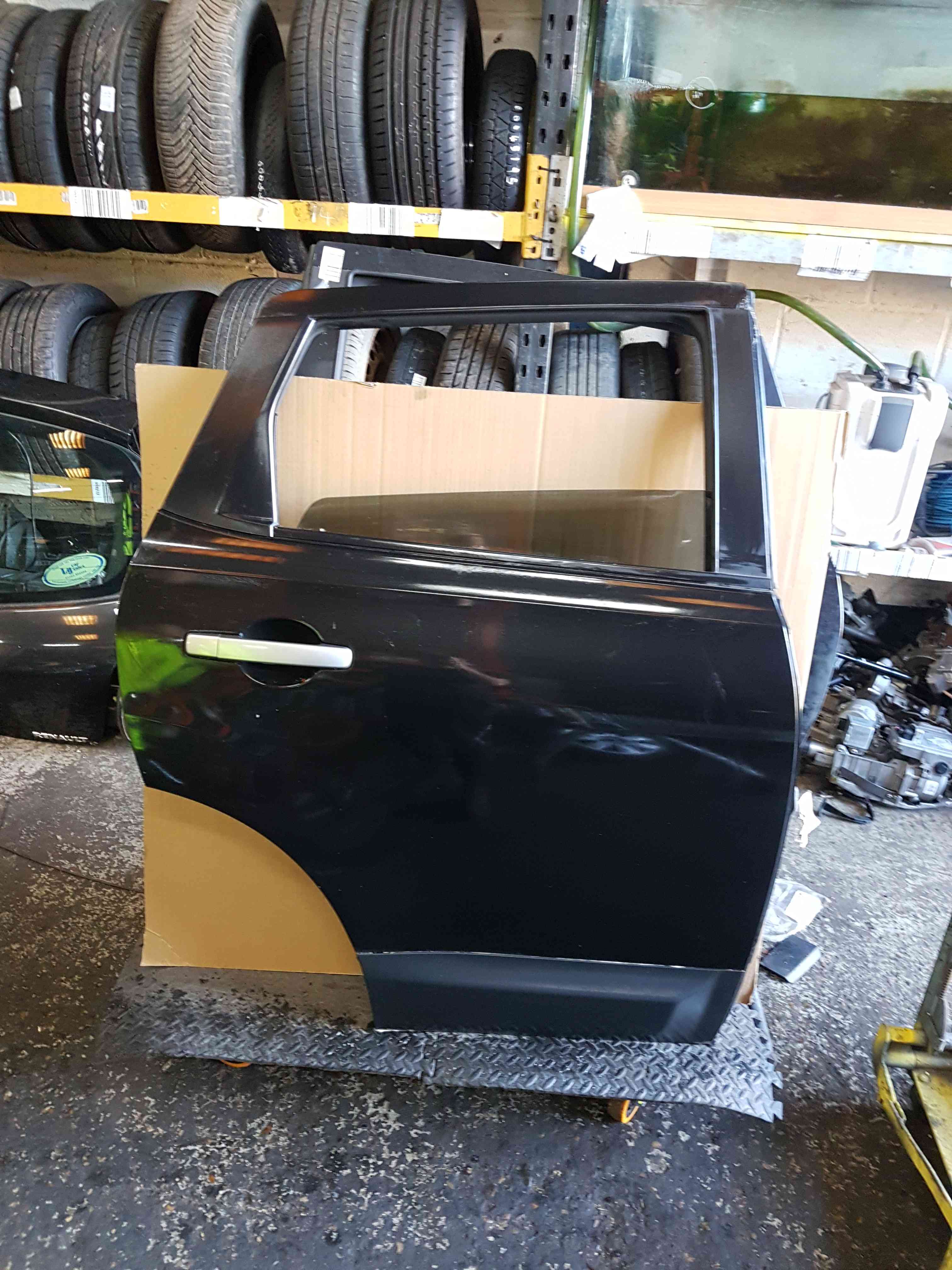 Thumb 6 Nissan Qashqai MK1 2006-2013 Drivers OSR Rear Door Black Z11