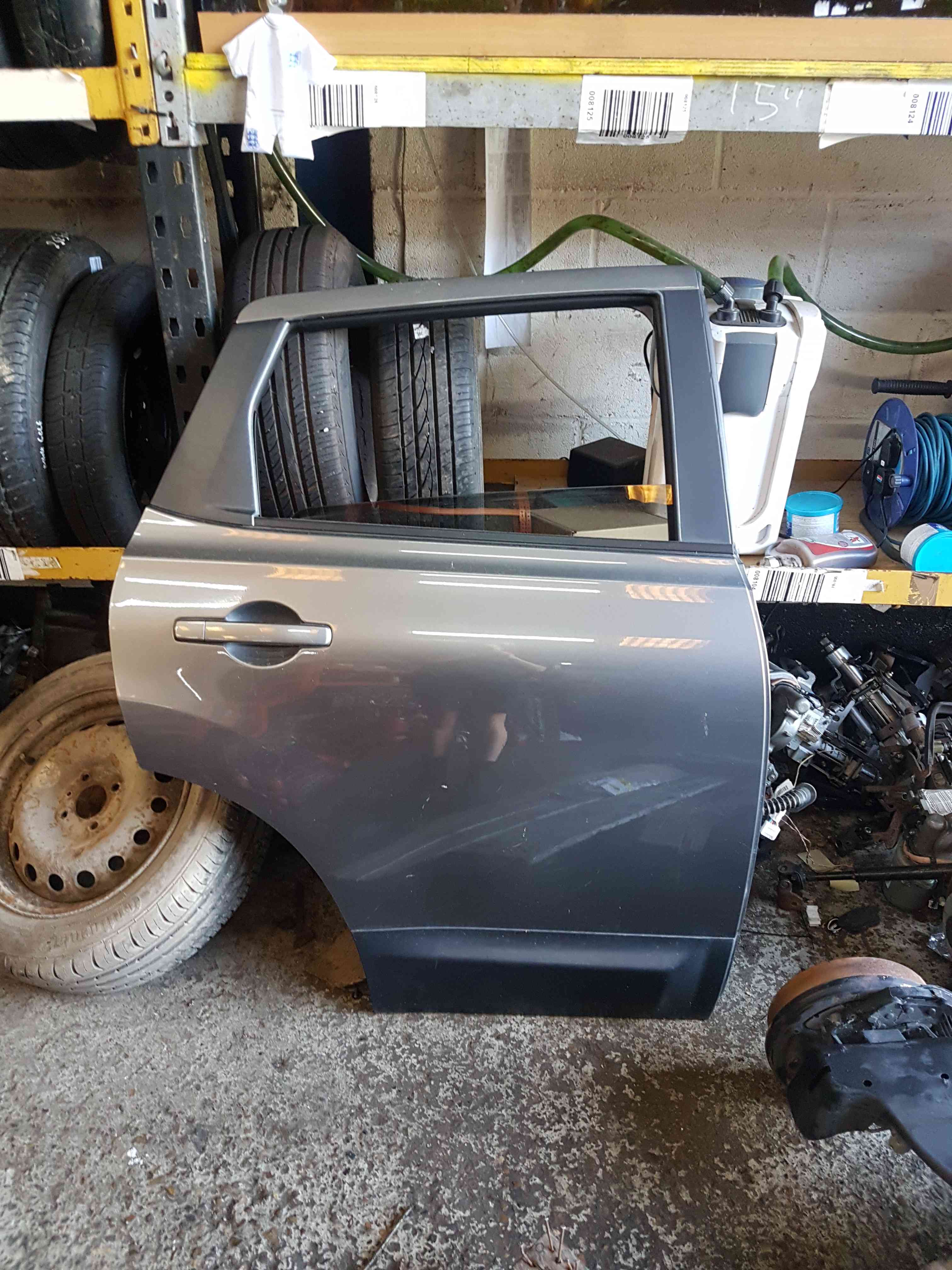 Thumb 3 Nissan Qashqai MK1 2006-2013 Drivers OSR Rear Door KAD Grey