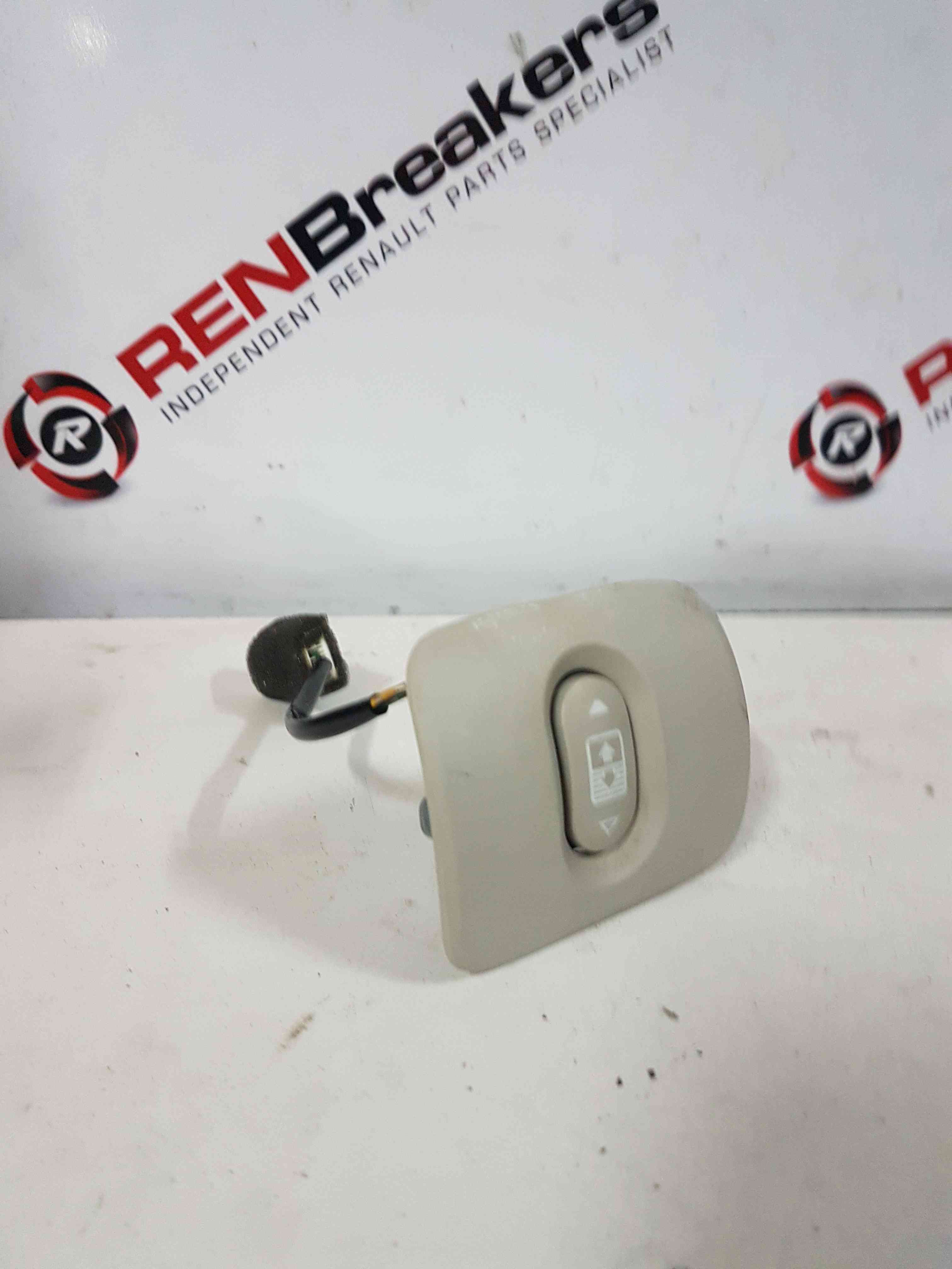 Thumb 5 Nissan Qashqai MK1 2006-2013 Electric Sunroof Switch