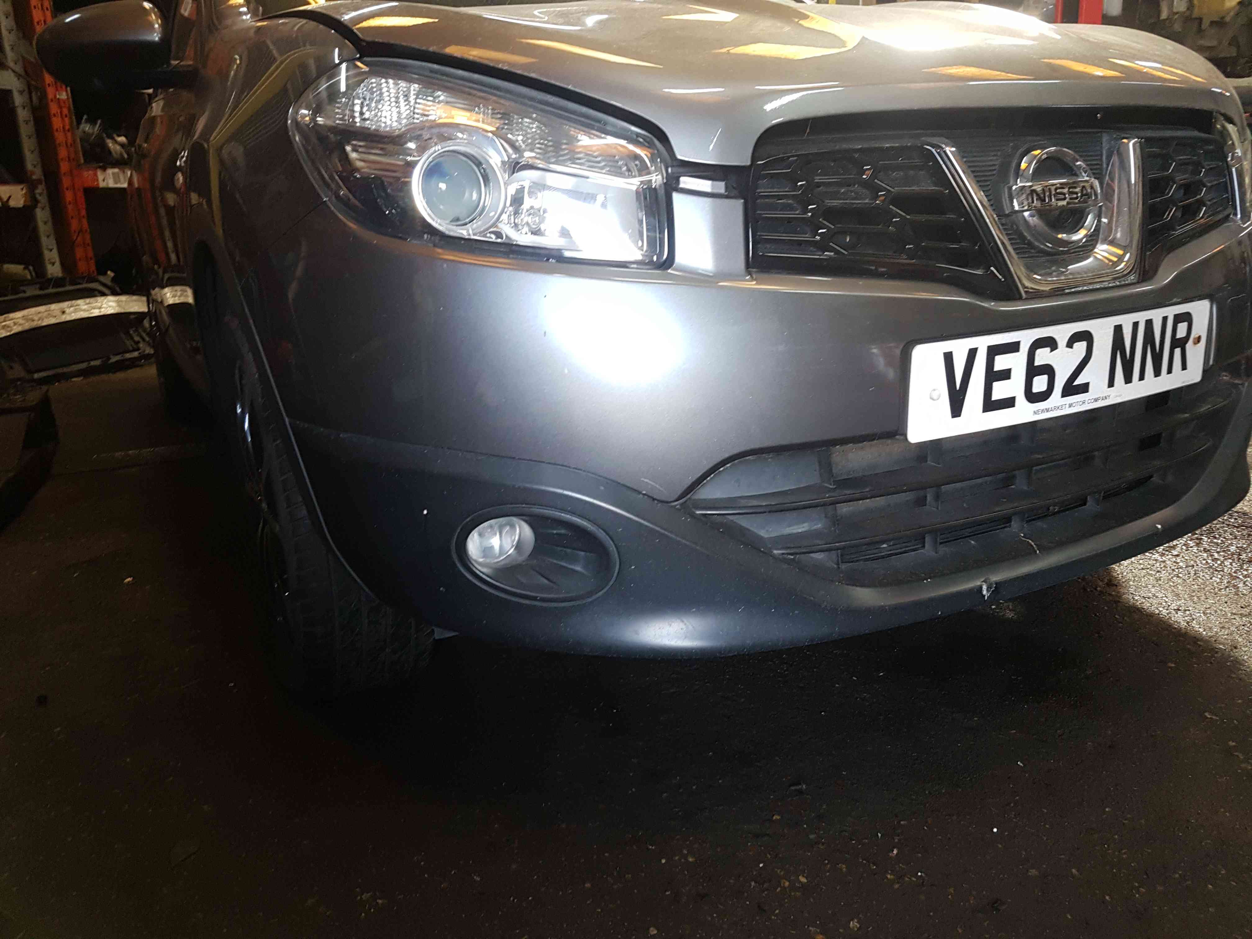 Thumb 2 Nissan Qashqai MK1 2006-2013 Front Bumper KAD Grey WITH CAMERA