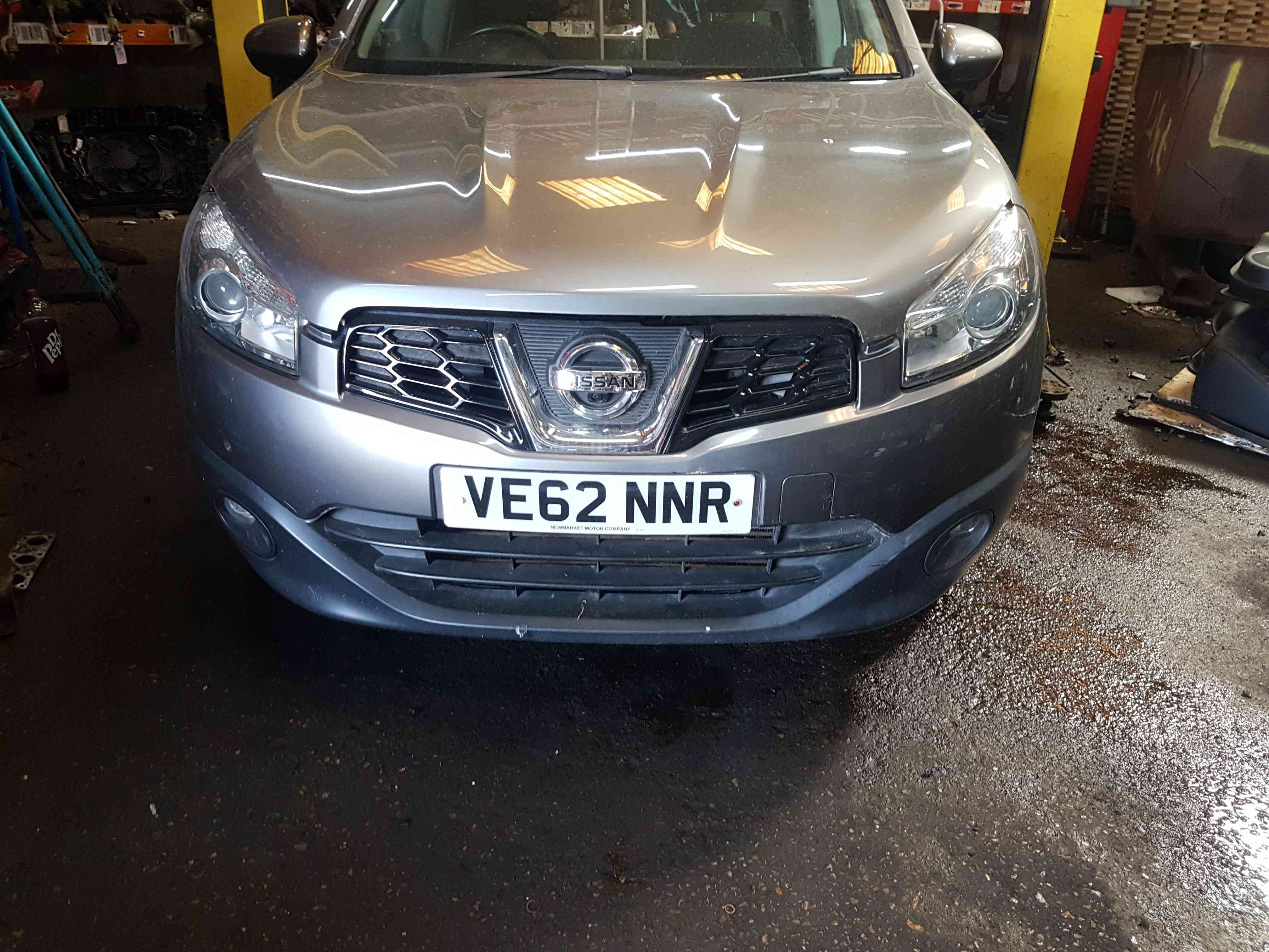 Thumb 6 Nissan Qashqai MK1 2006-2013 Front Bumper KAD Grey WITH CAMERA