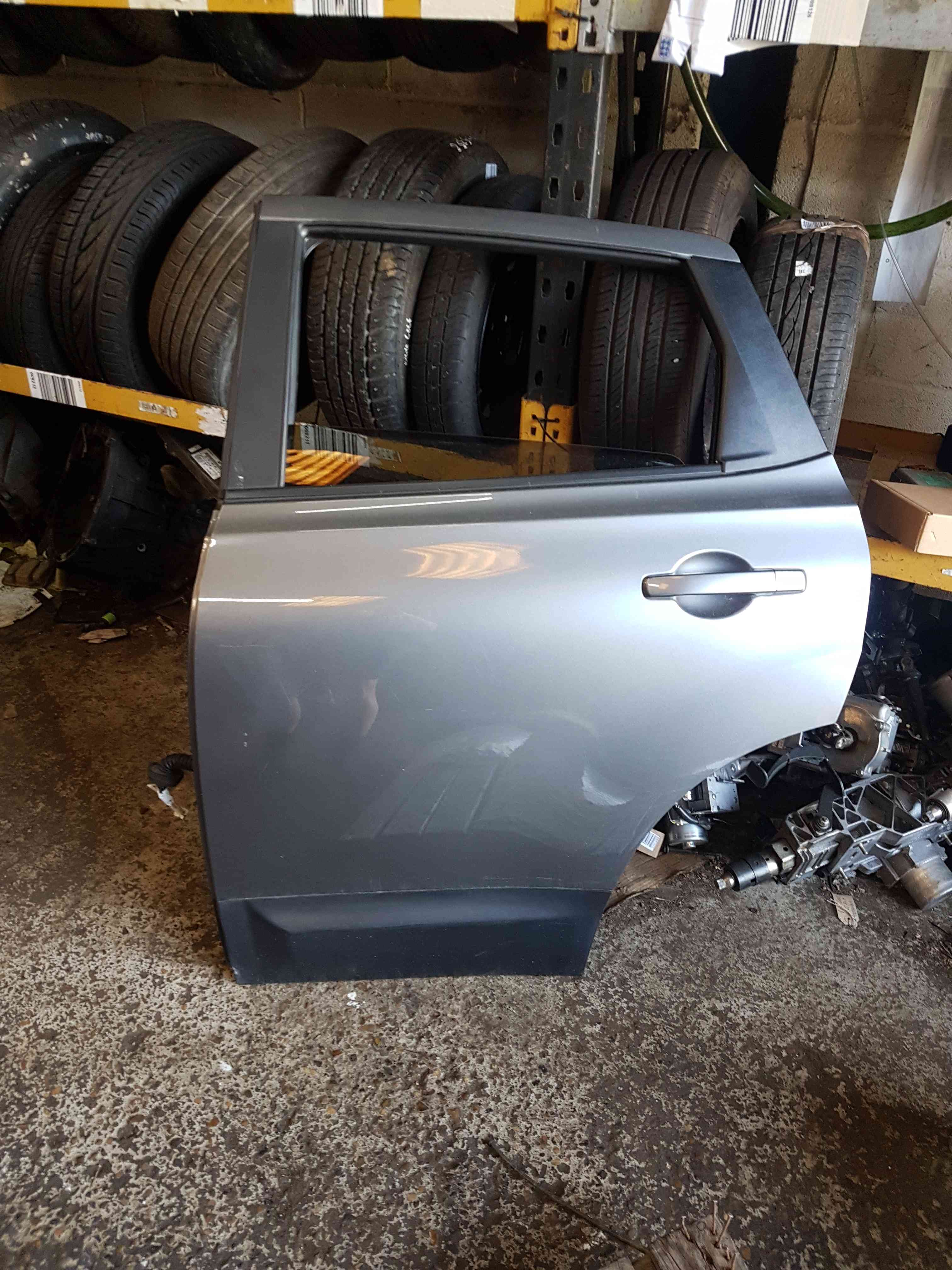Thumb 2 Nissan Qashqai MK1 2006-2013 Passenger NSR Rear Door KAD Grey