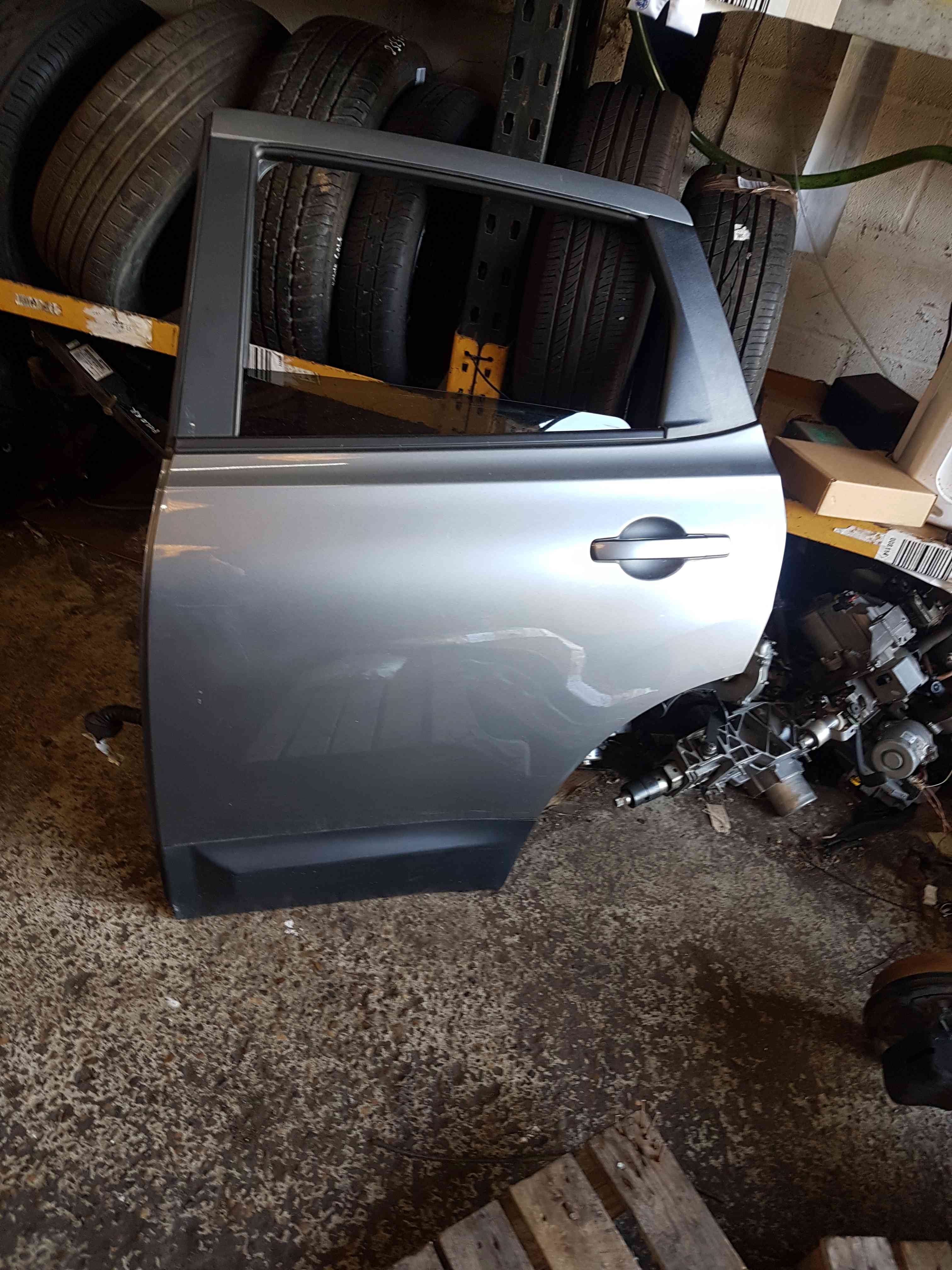 Thumb 5 Nissan Qashqai MK1 2006-2013 Passenger NSR Rear Door KAD Grey