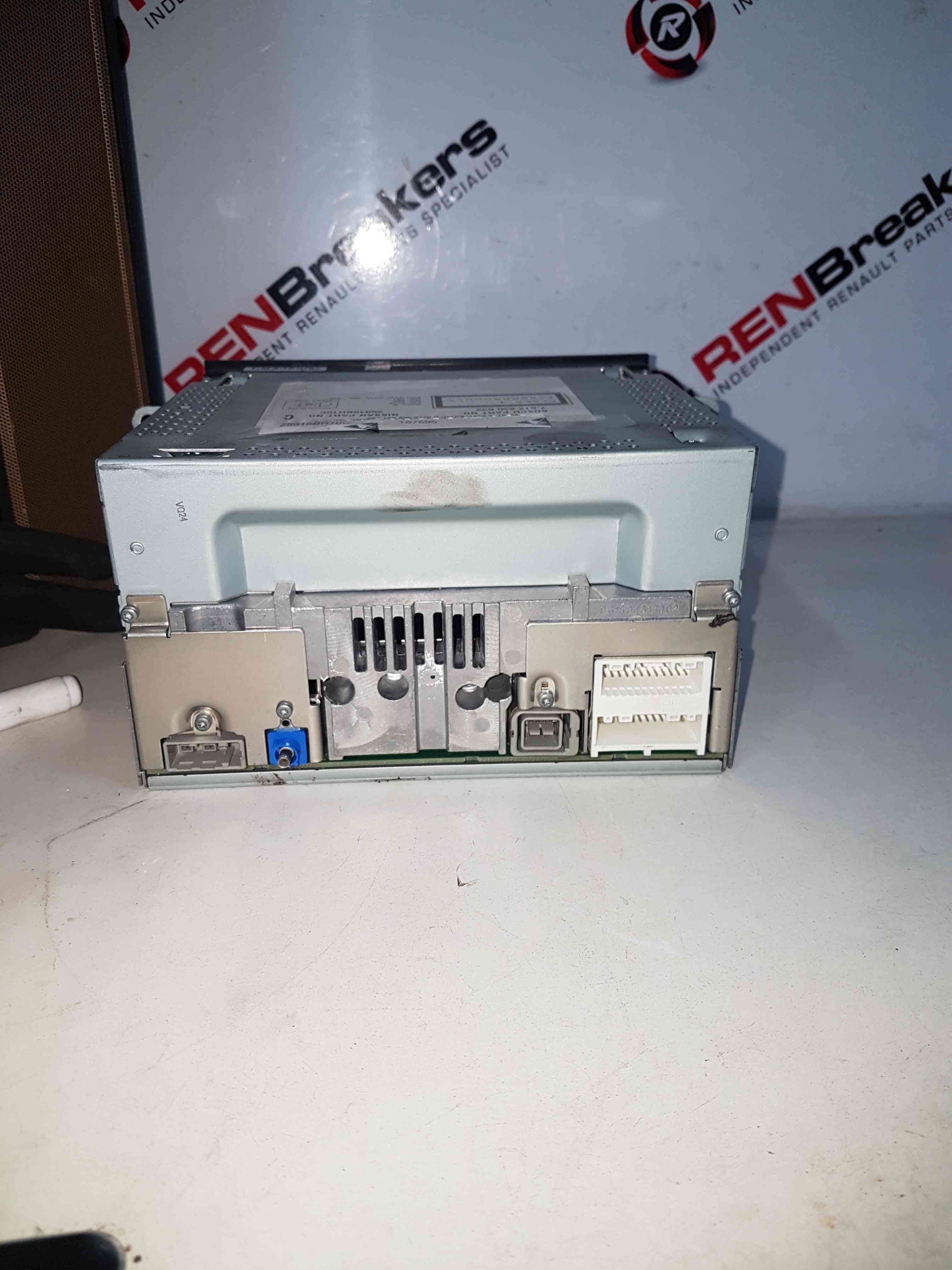 Thumb 6 Nissan Qashqai MK1 2006-2013 Radio Cd Player Head Unit 25915BH10C NO CODE