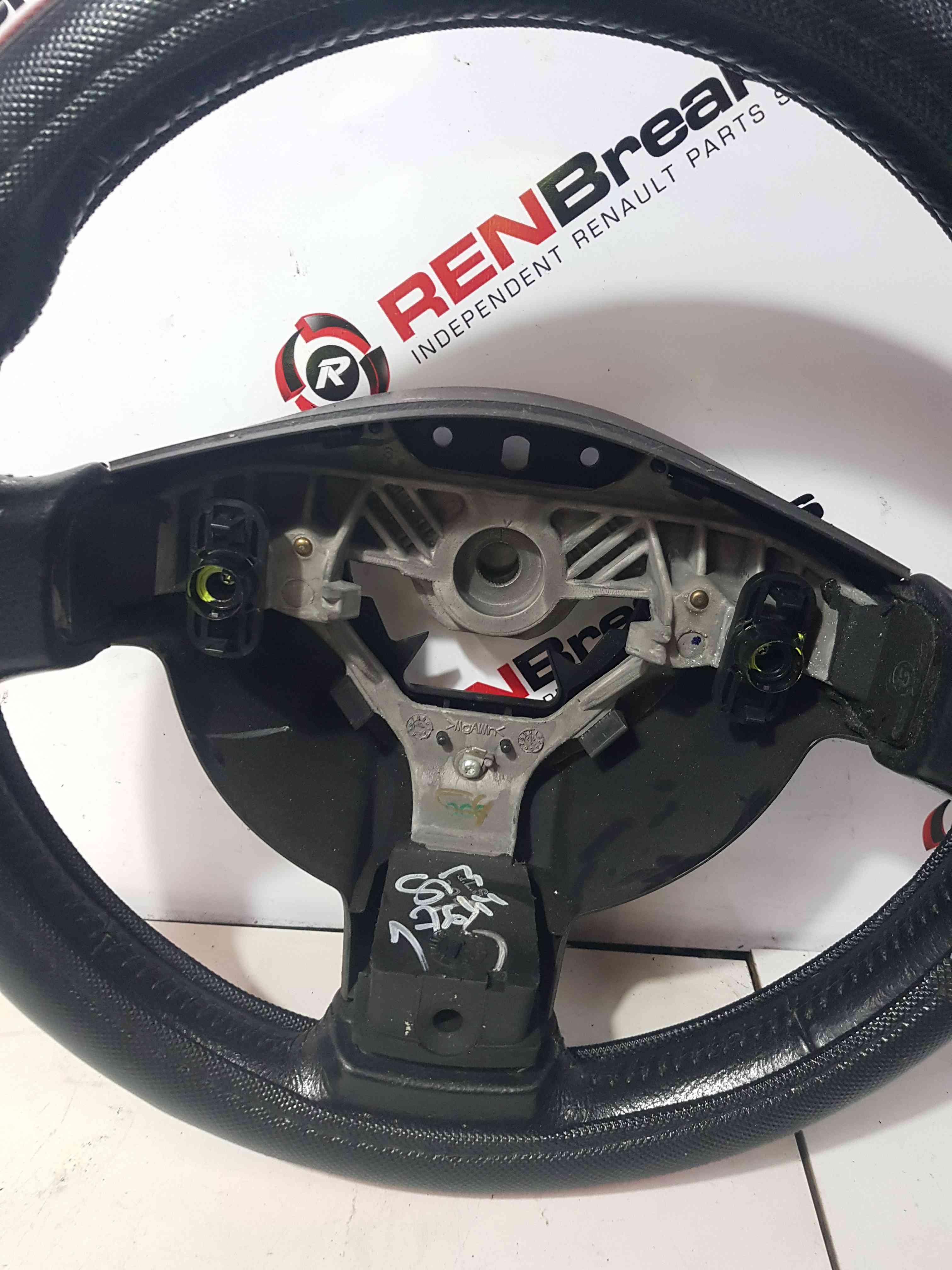 Thumb 4 Nissan Qashqai MK1 2006-2013 Steering Wheel 98510Jd150 48430JD01D