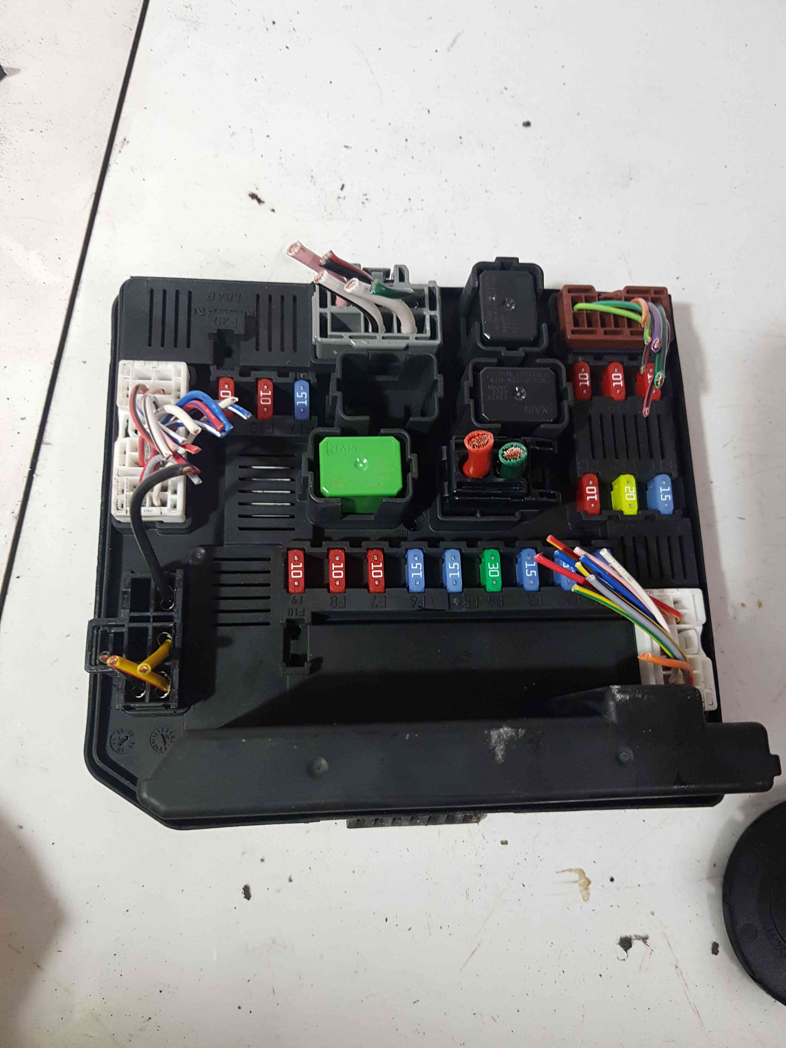 Thumb 5 Nissan Qashqai MK1 2006-2013 UPC Fuse BOX Unit 284B7jd02e