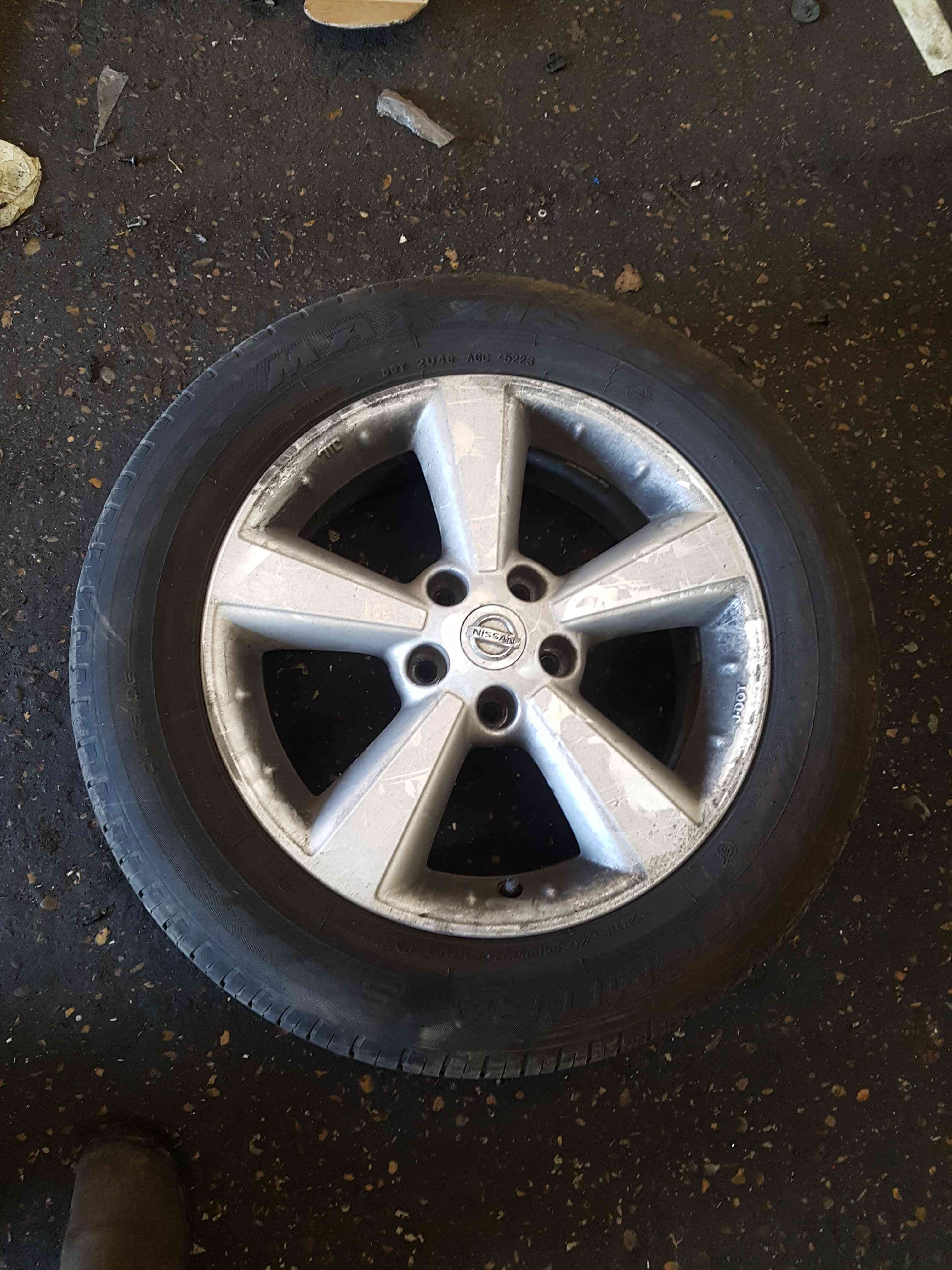 Thumb 2 Nissan Qashqai MK2 2006-2013 Alloy Wheel 17Inch + Tyre 215 60 17 40300Ey17c 3/5