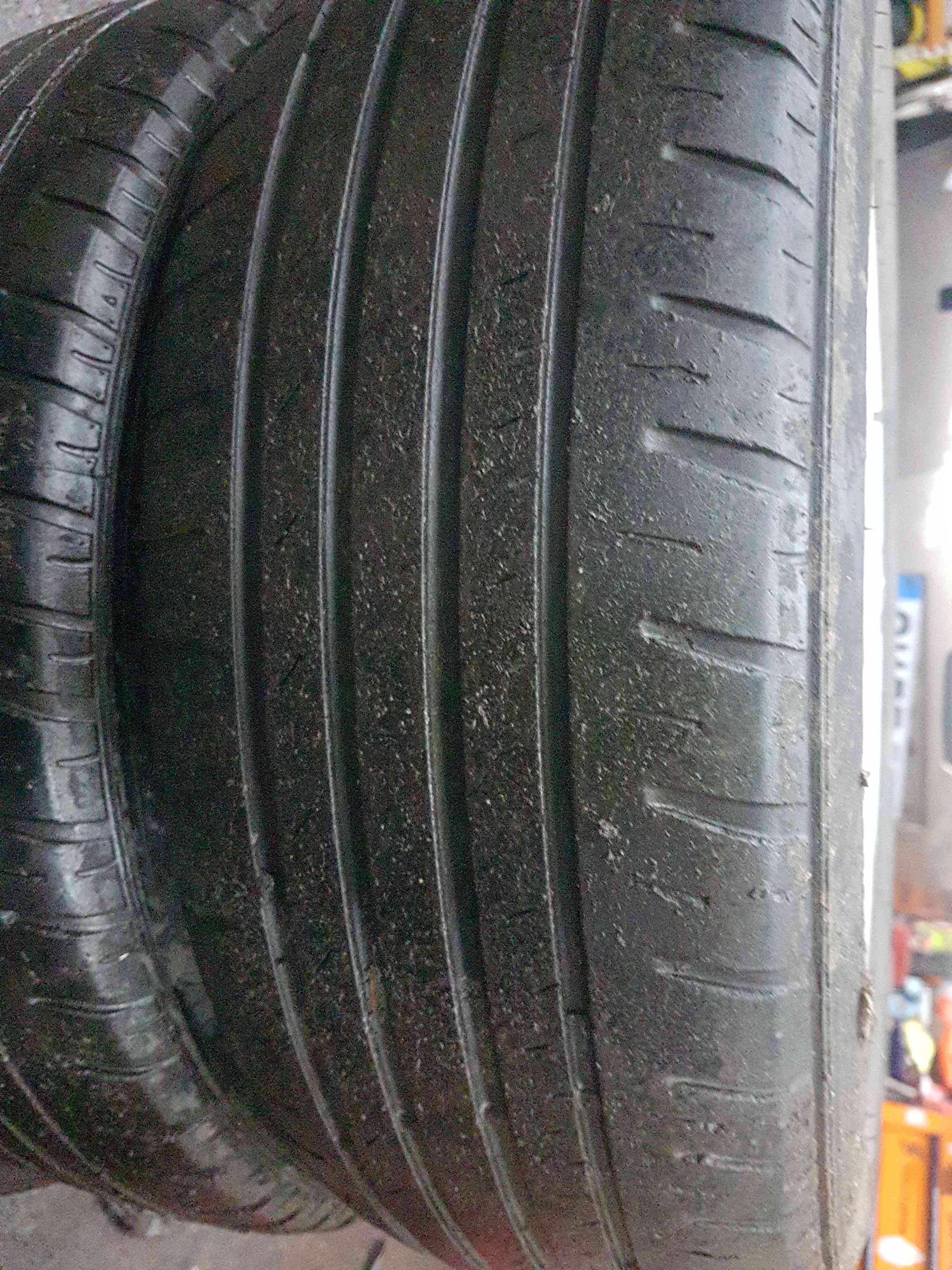 Thumb 2 Nissan Qashqai MK2 2006-2013 Alloy Wheel 17Inch + Tyre 215 60 17 5Mm  40300EY17C