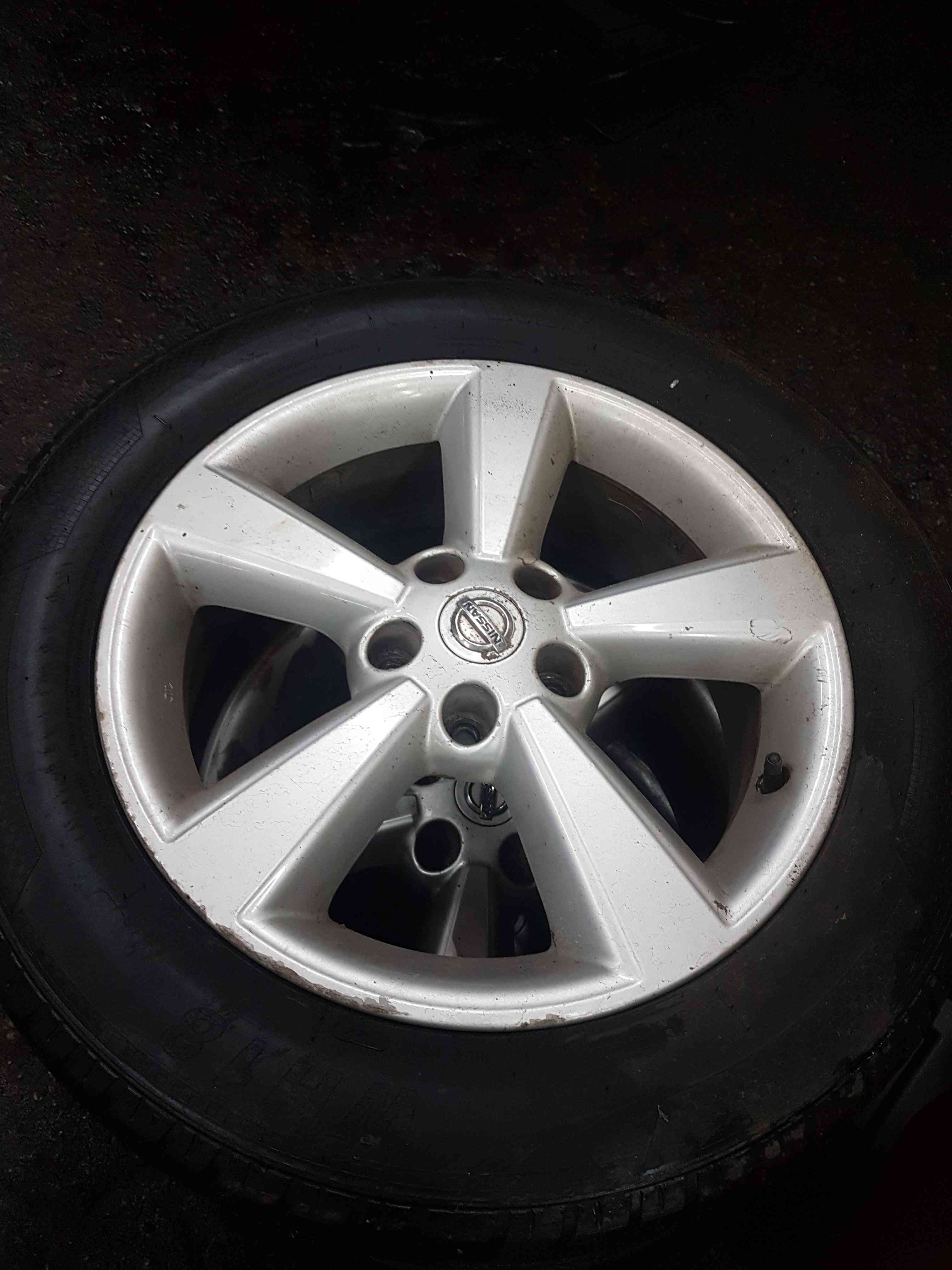 Thumb 3 Nissan Qashqai MK2 2006-2013 Alloy Wheel 17Inch + Tyre 215 60 17 6Mm 40300Ey17c