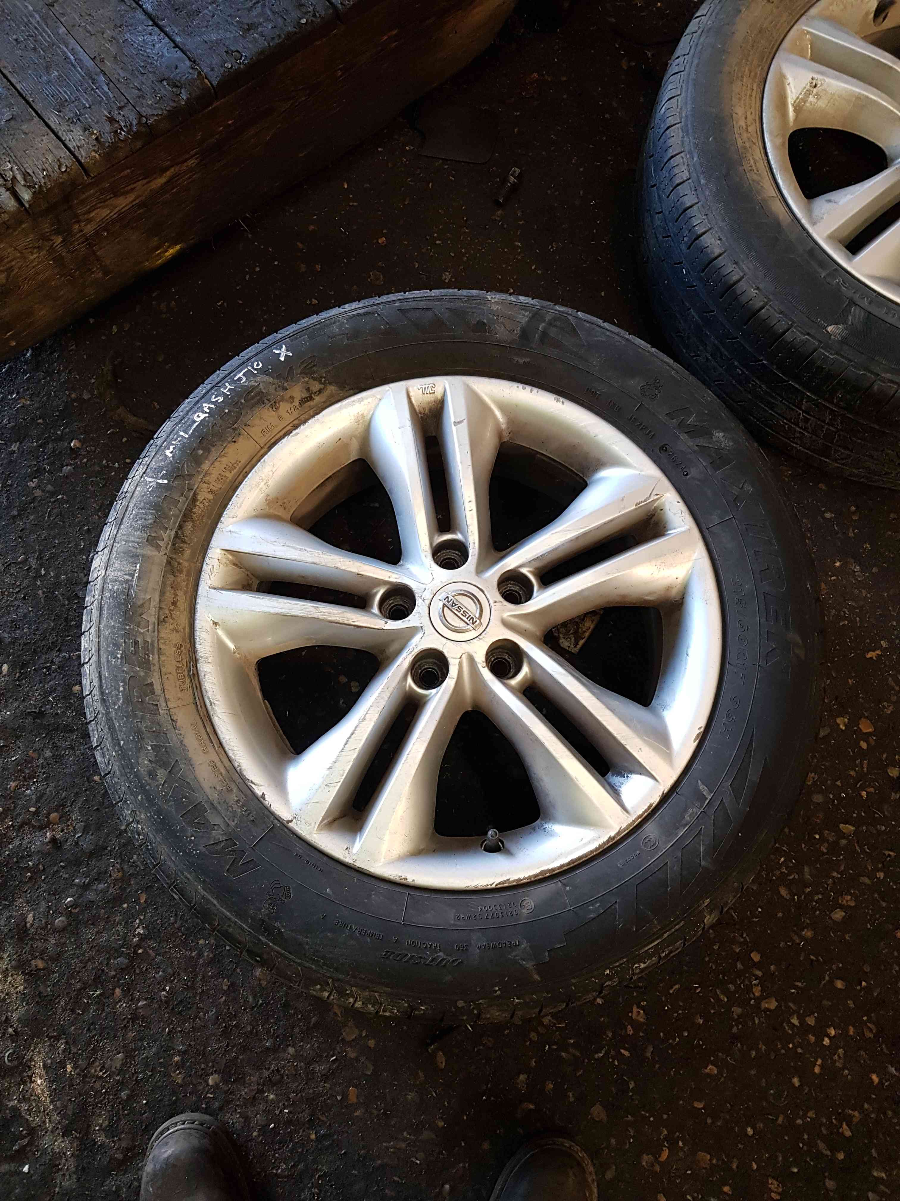 Thumb 4 Nissan Qashqai MK2 2006-2013 Alloy Wheel 17Inch 40300Br07a 4/5