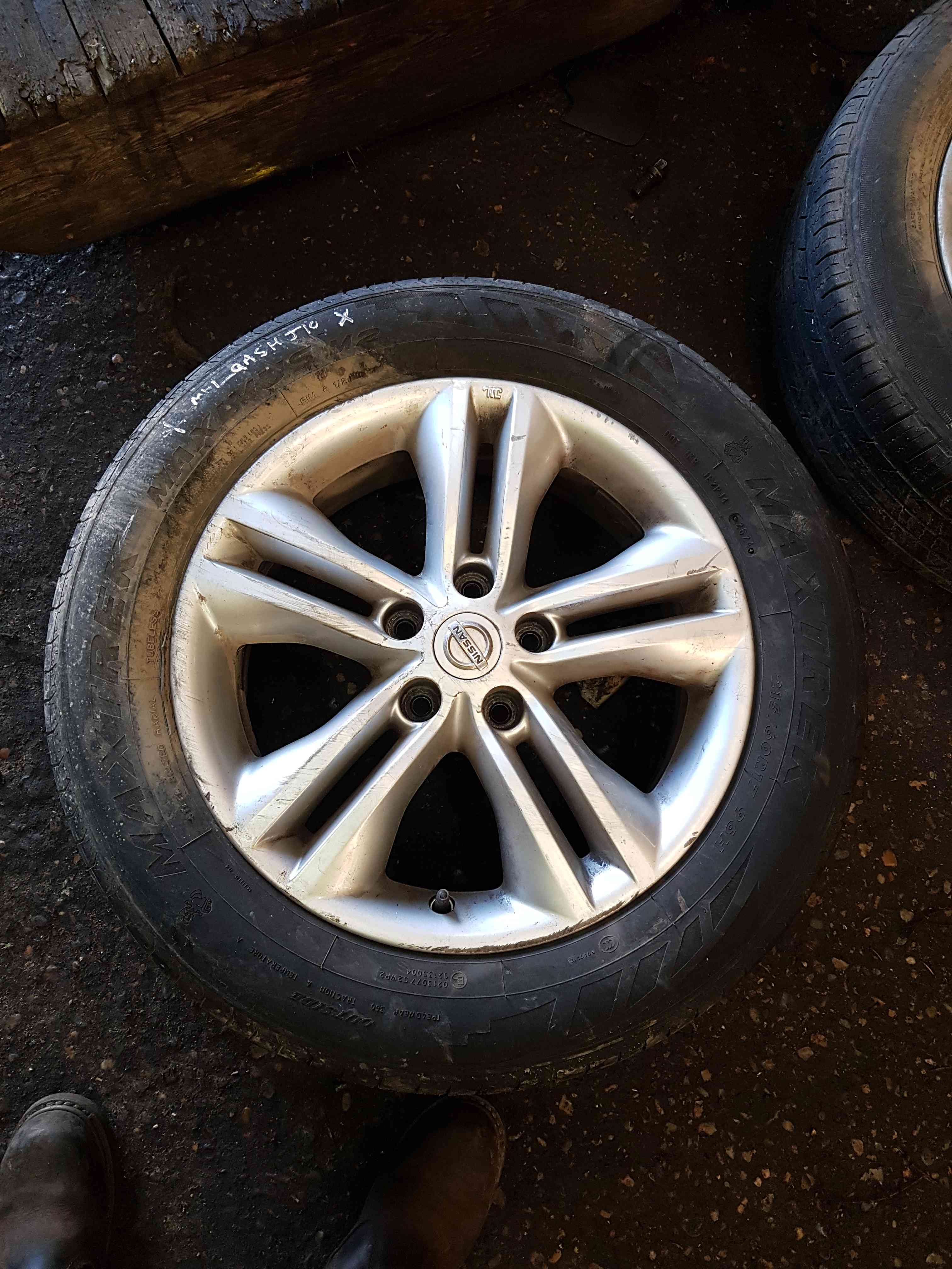 Thumb 7 Nissan Qashqai MK2 2006-2013 Alloy Wheel 17Inch 40300Br07a 4/5