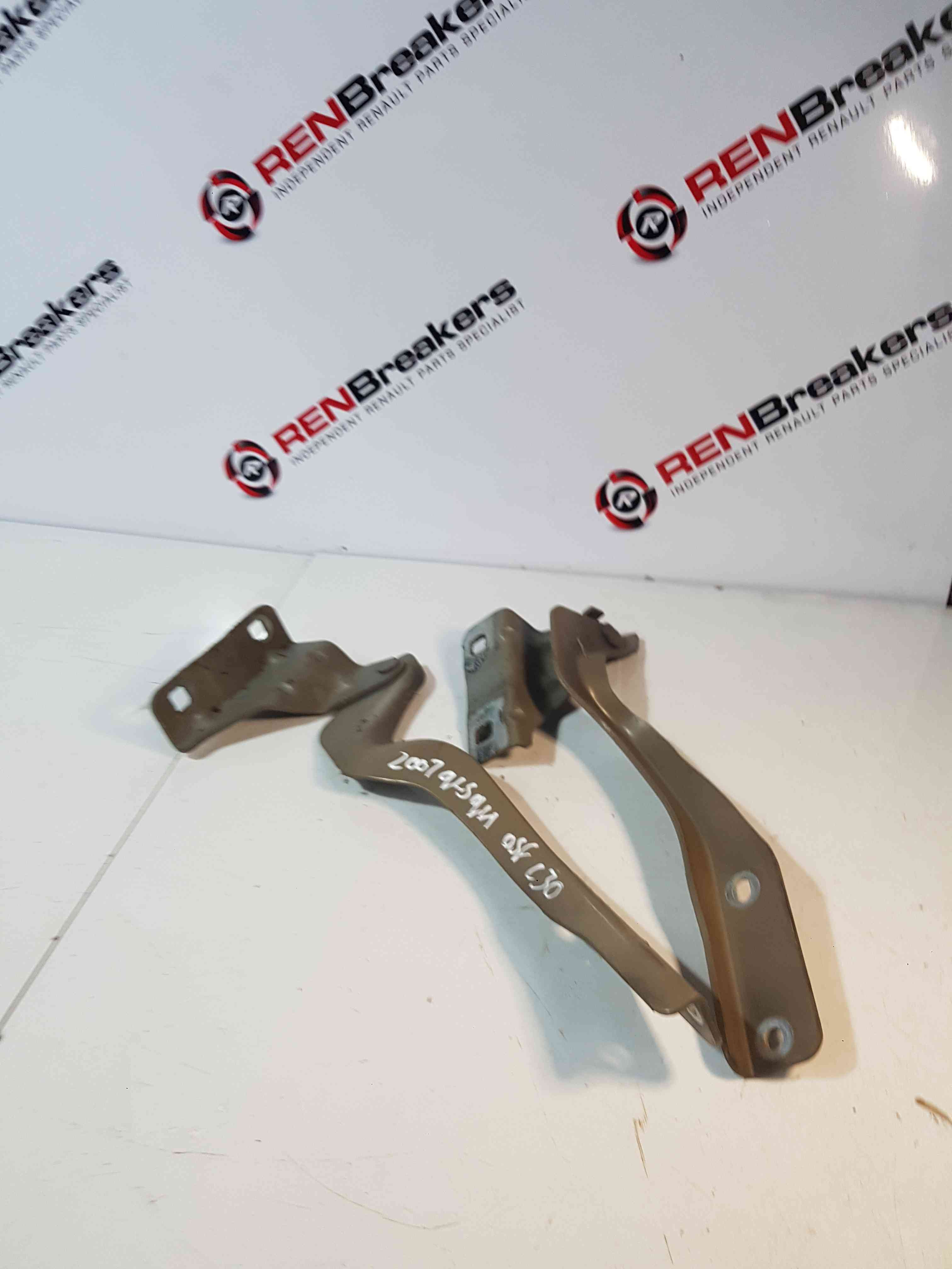 Thumb 4 Nissan Qashqai MK2 2006-2013 Bonnet Hinge Hinges OSF Nsf C3 Cafe Late