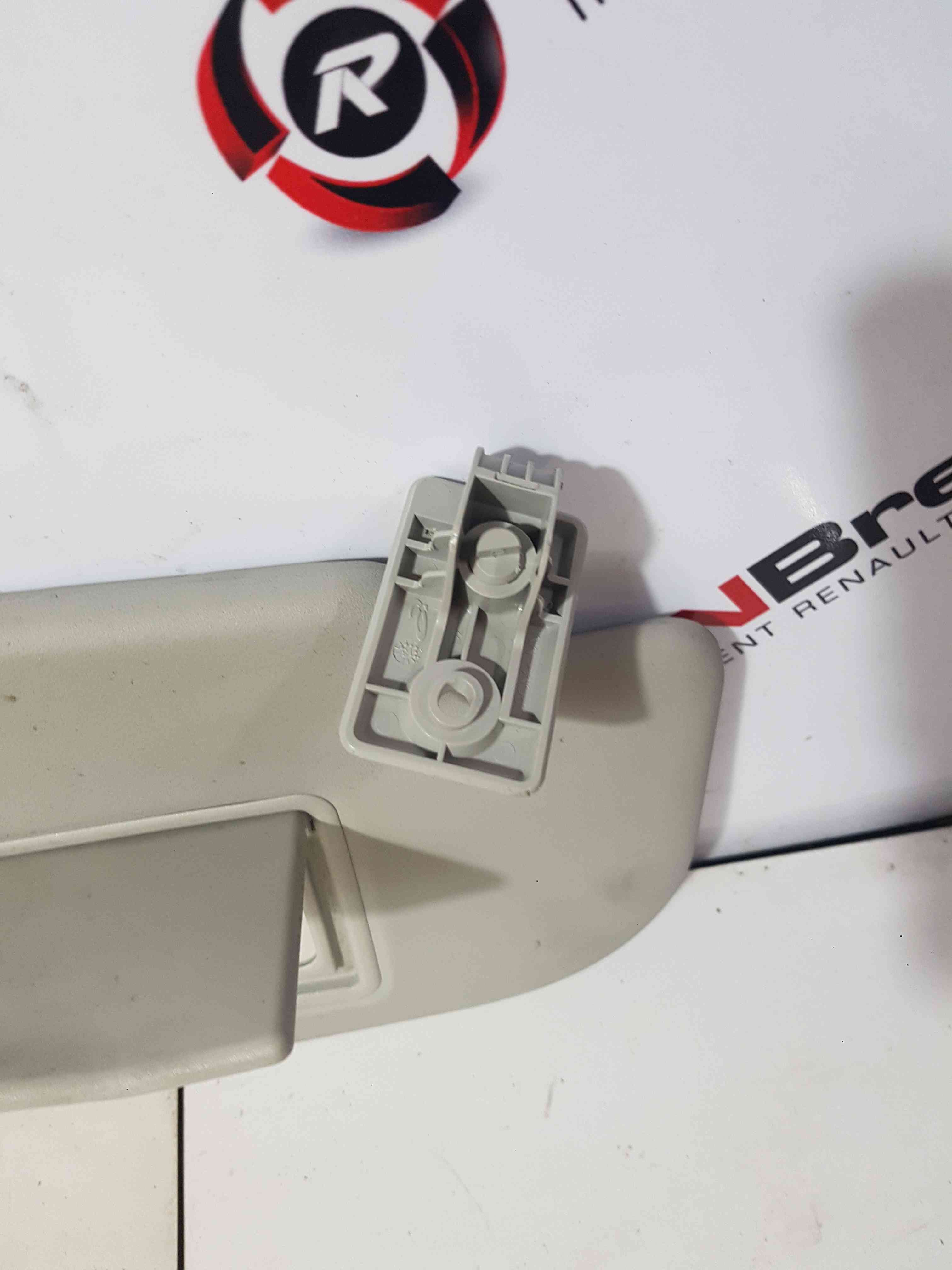 Thumb 3 Nissan Qashqai MK2 2006-2013 Drivers Os OSF Sunvisor Shade