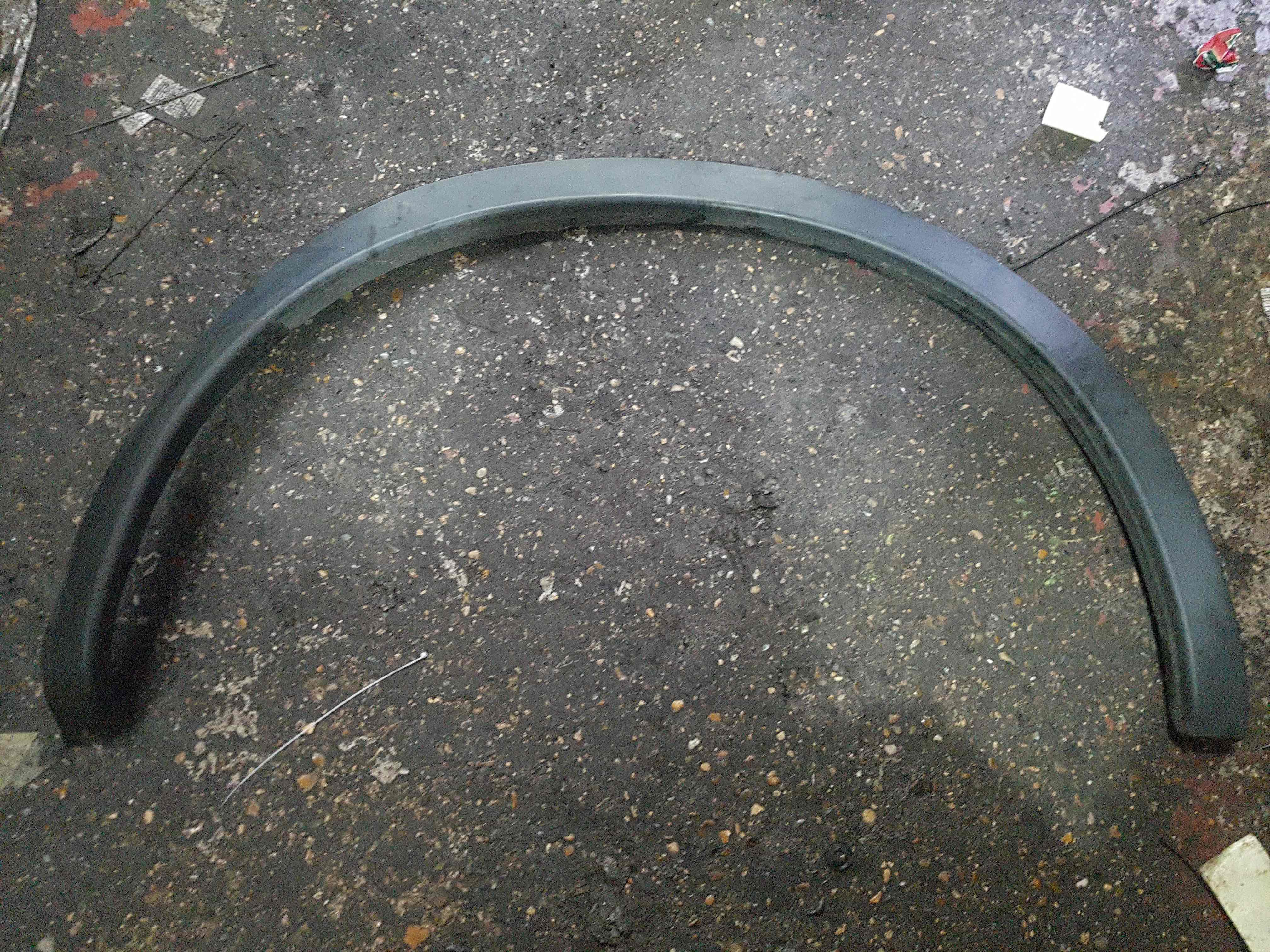 Thumb 9 Nissan Qashqai MK2 2006-2013 OSR Rear Driver Wheel Arch Trim  93828JDO00