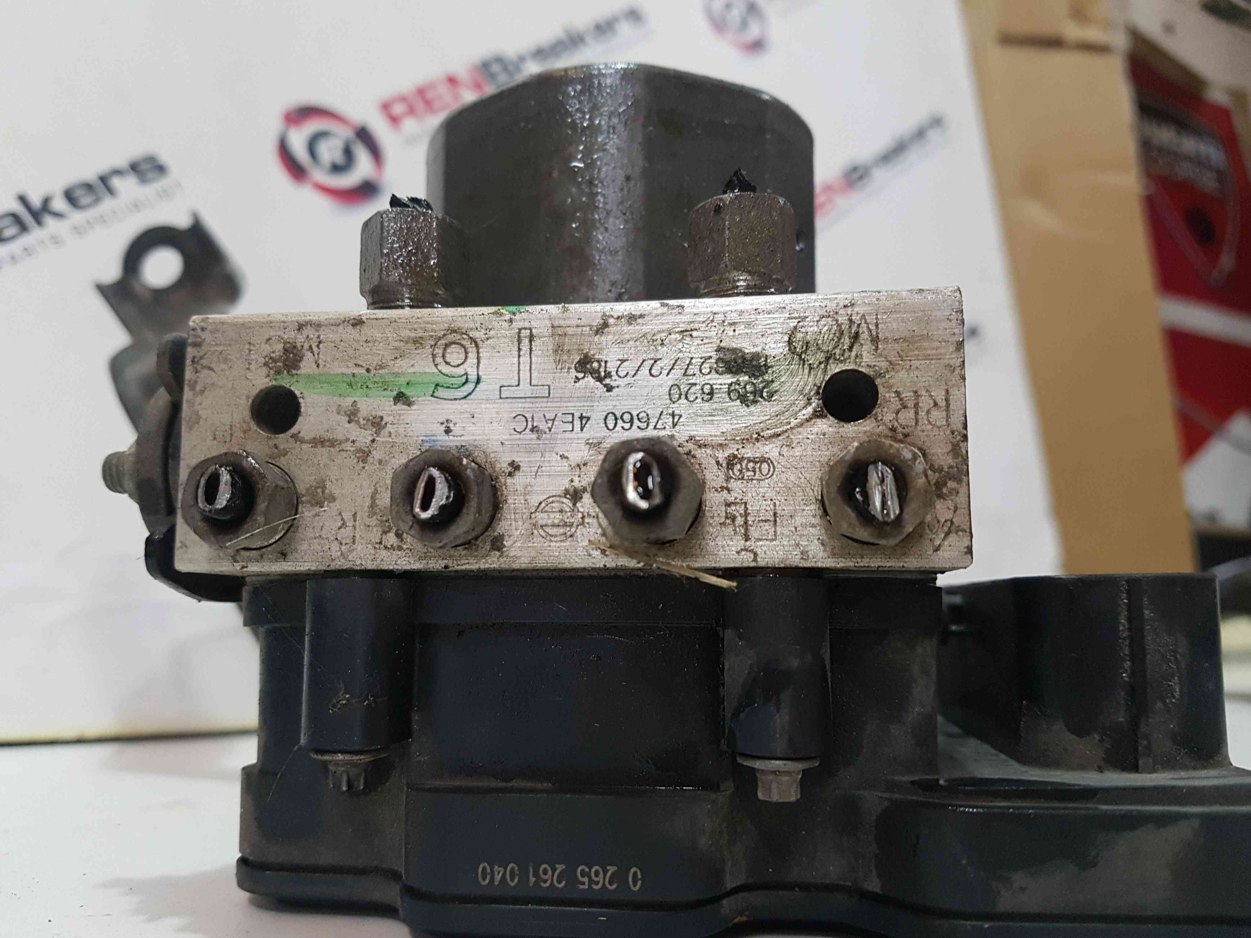 Thumb 3 Nissan Qashqai MK2 2013-2017 1.2 16V TCE Abs Pump Unit 476604EA1C