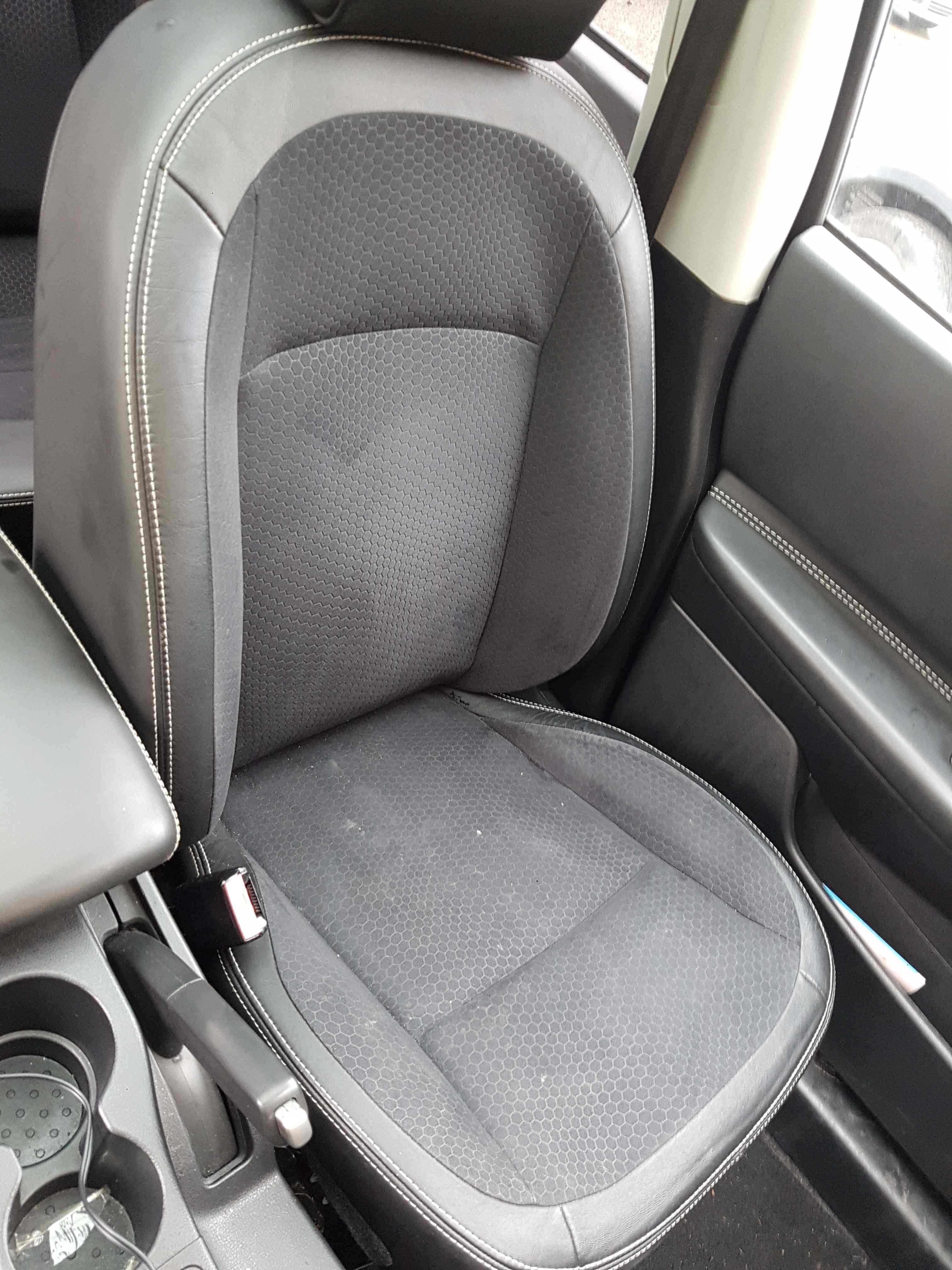 Thumb 7 Nissan Qashqai MK2 2013-2017 Half Leather Seats Driver Passenger Rear SET 