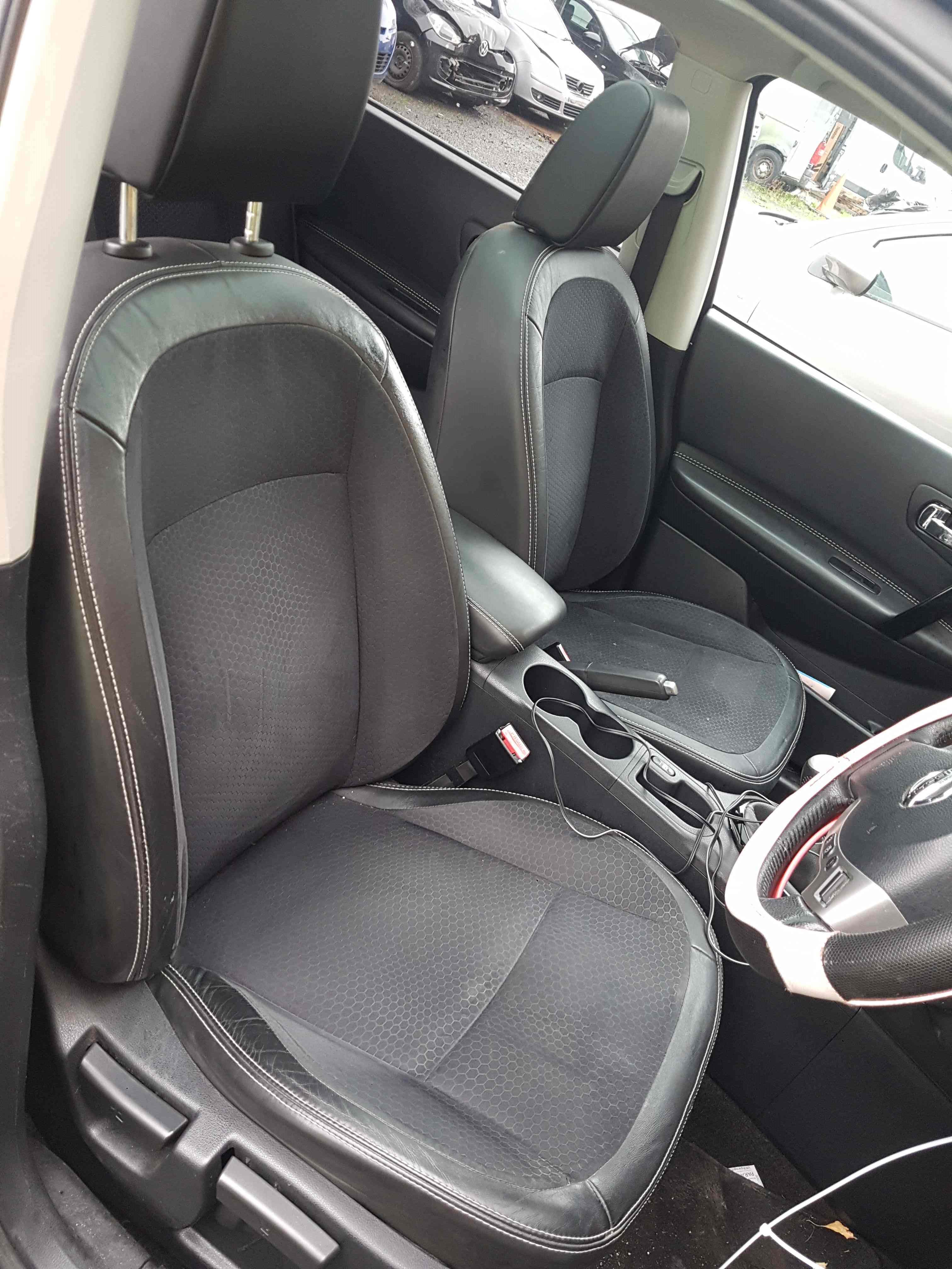 Nissan Qashqai MK2 2013-2017 Half Leather Seats Driver Passenger Rear SET 