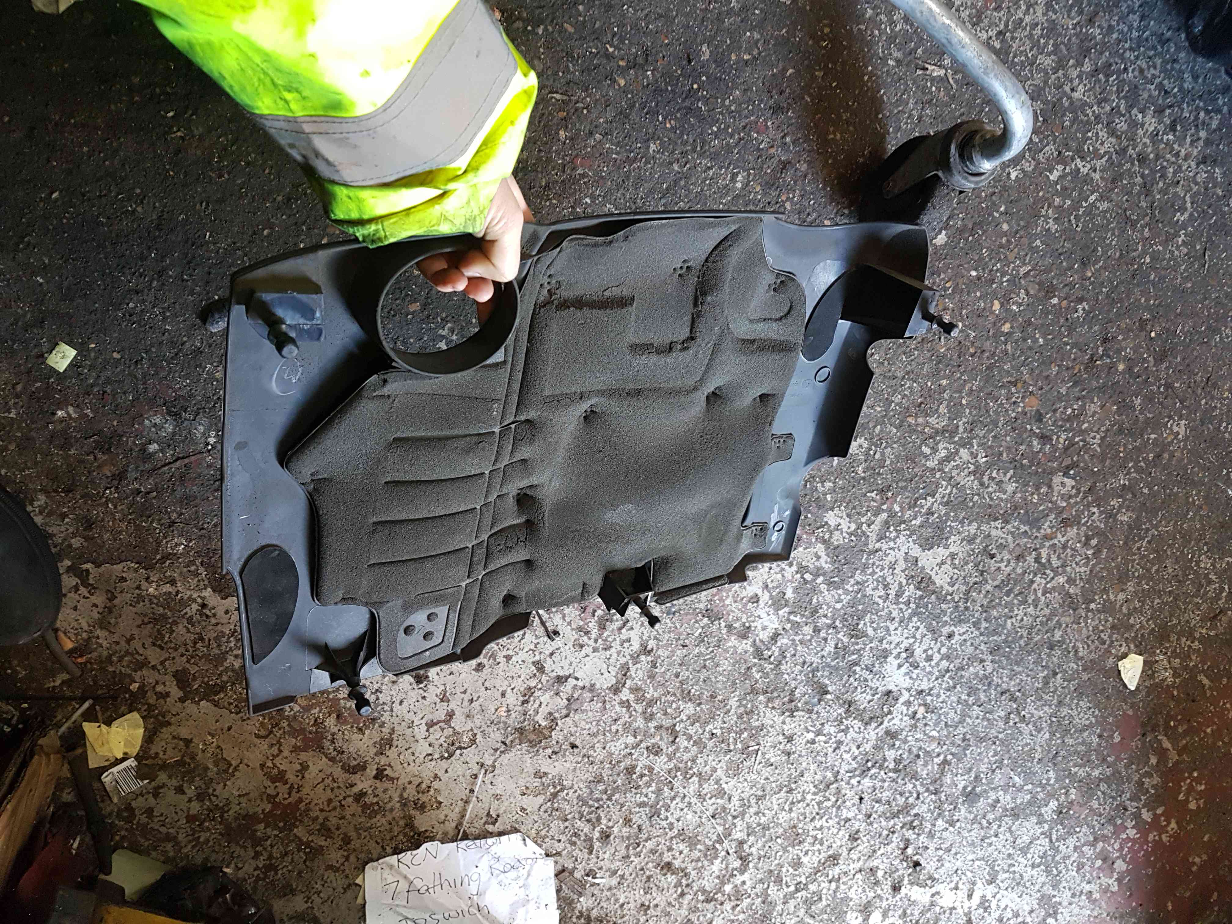 Thumb 7 Nissan X-Trail T31 2011-2014 Nissan Xtrail Engine Cover 14041Jg70a