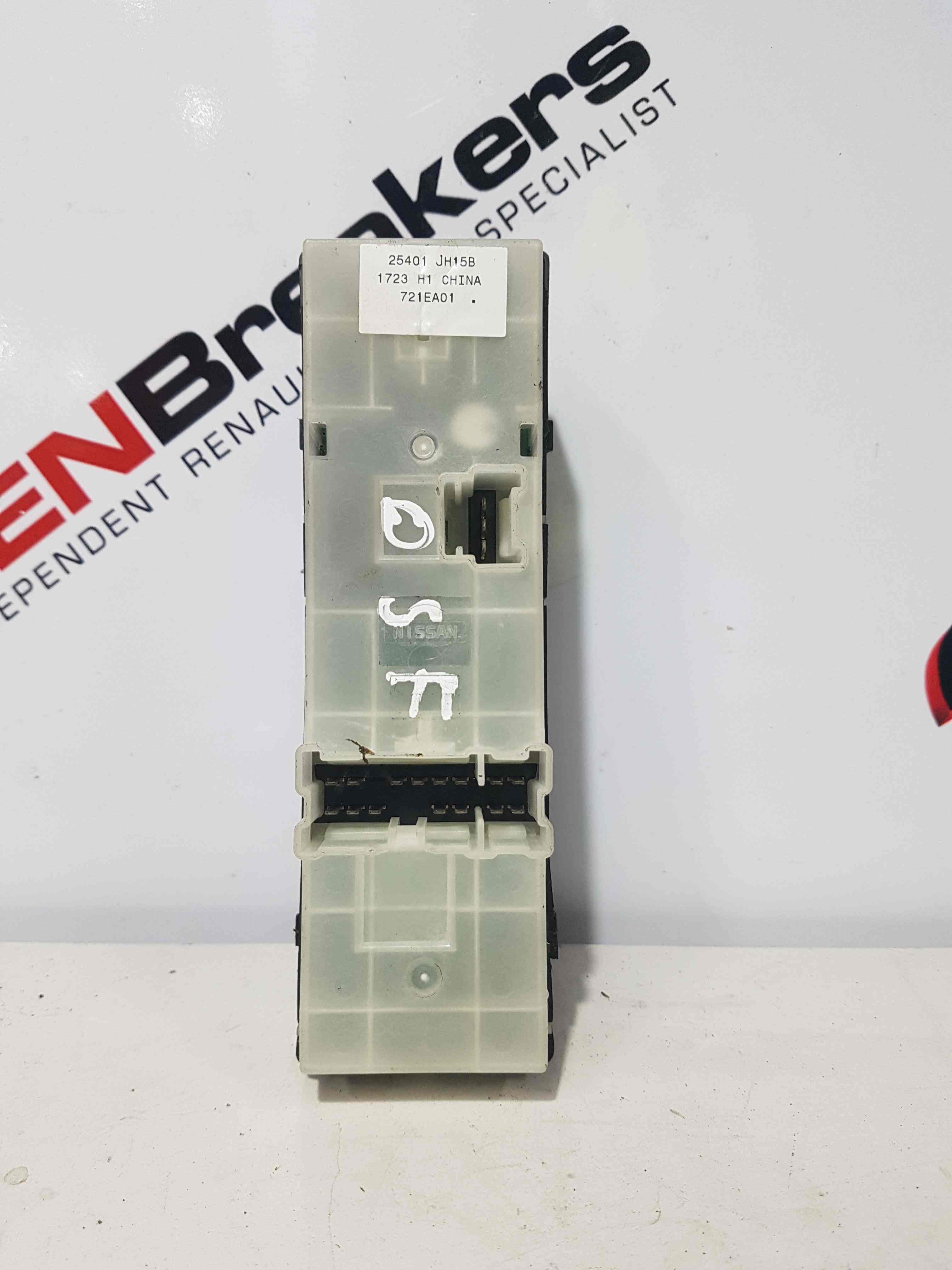 Thumb 5 Nissan X-Trail T31 Tekna 2011-2014 Drivers OSF Front Window Switch