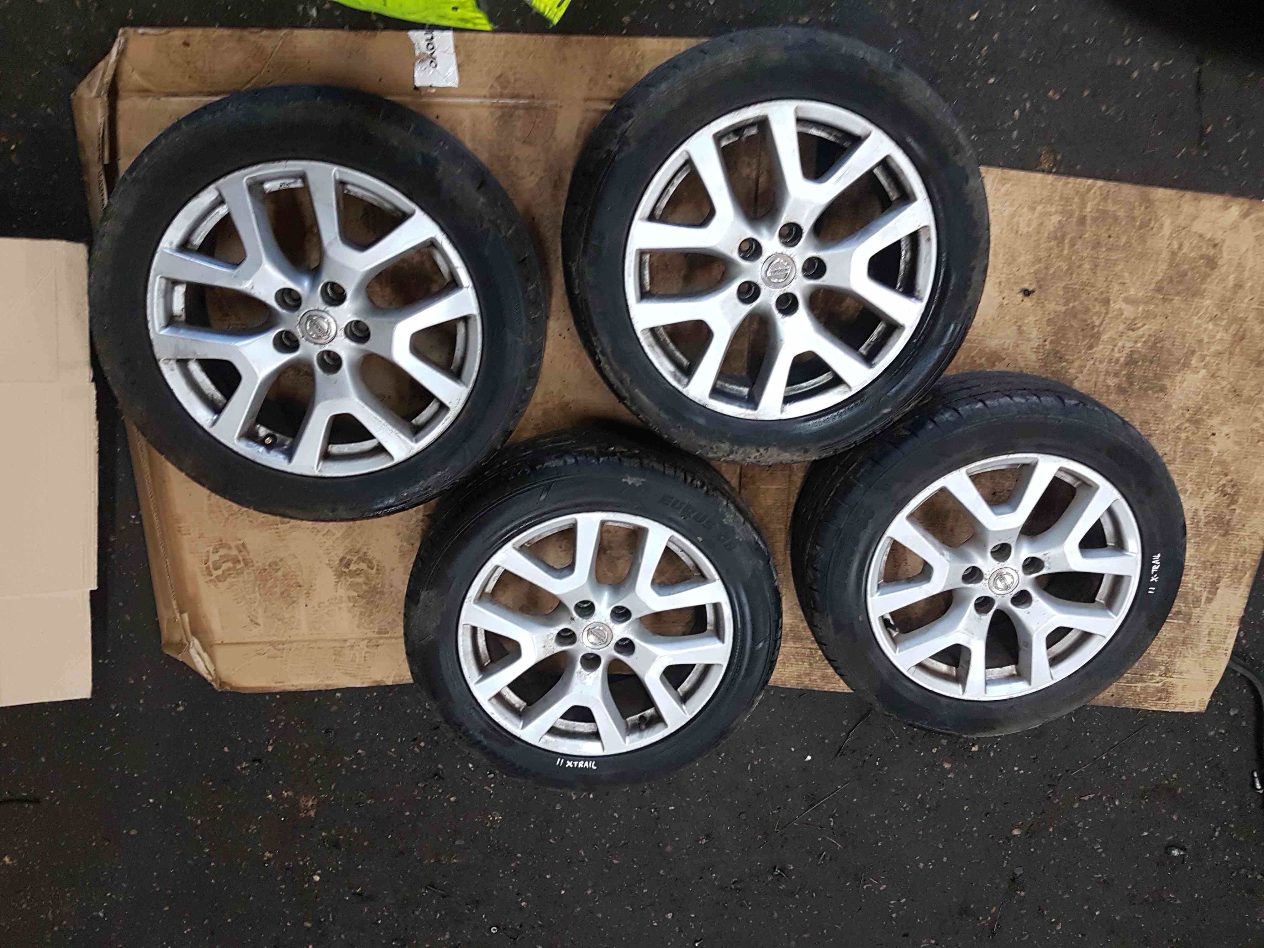 Thumb 8 Nissan X-Trail Tekna 2011-2014 Alloy Wheel 225 55 18 5Mm 4/5 SET X4