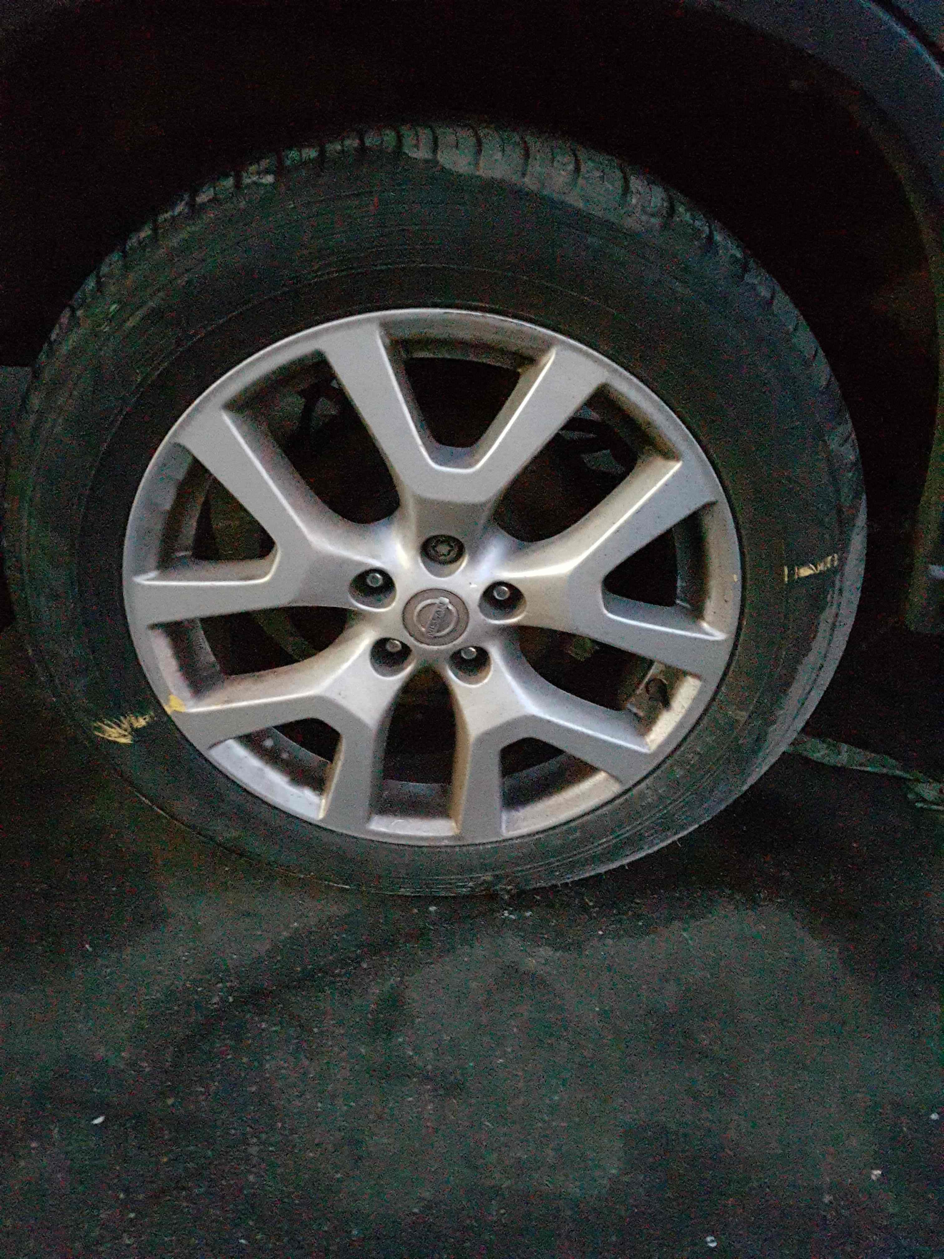 Thumb 3 Nissan X-Trail Tekna 2011-2014 Alloy Wheel 225 55 18 6Mm 4/5