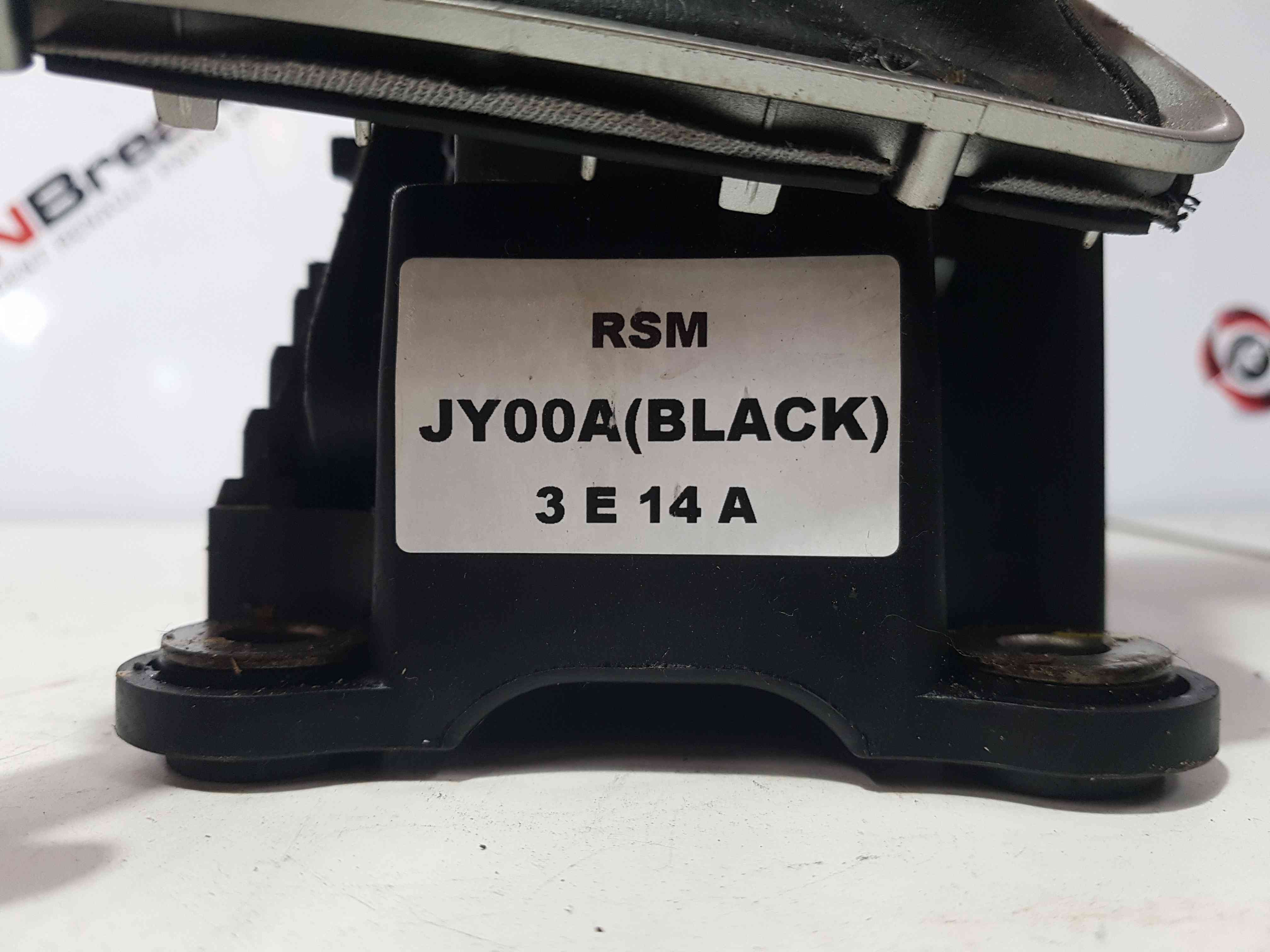 Thumb 5 Nissan X-Trail Tekna 2011-2014 Gearstick Mechanism Knob