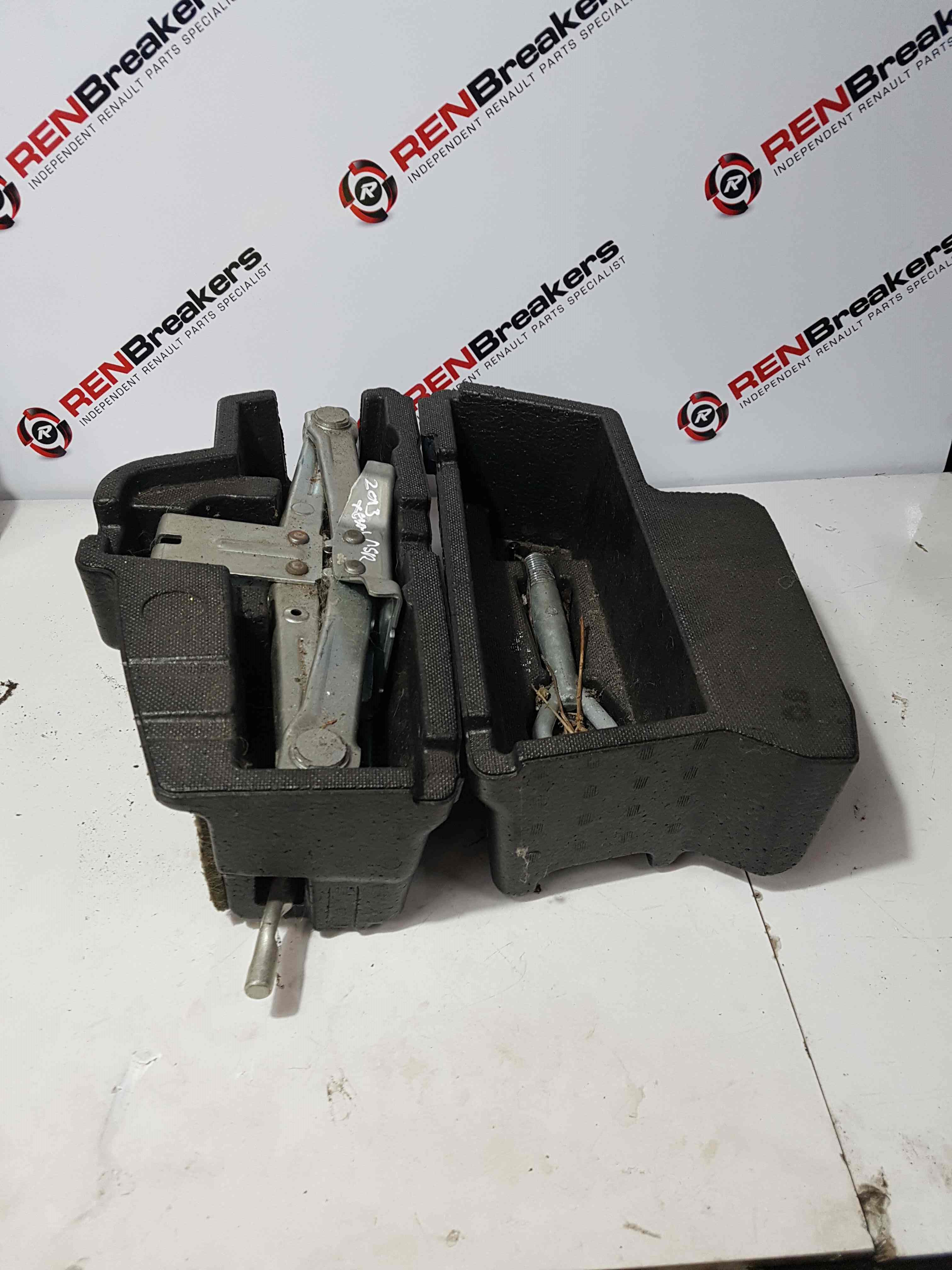 Thumb 4 Nissan X-Trail Tekna 2011-2014 Jack TOW Eye SET + Holder both sides