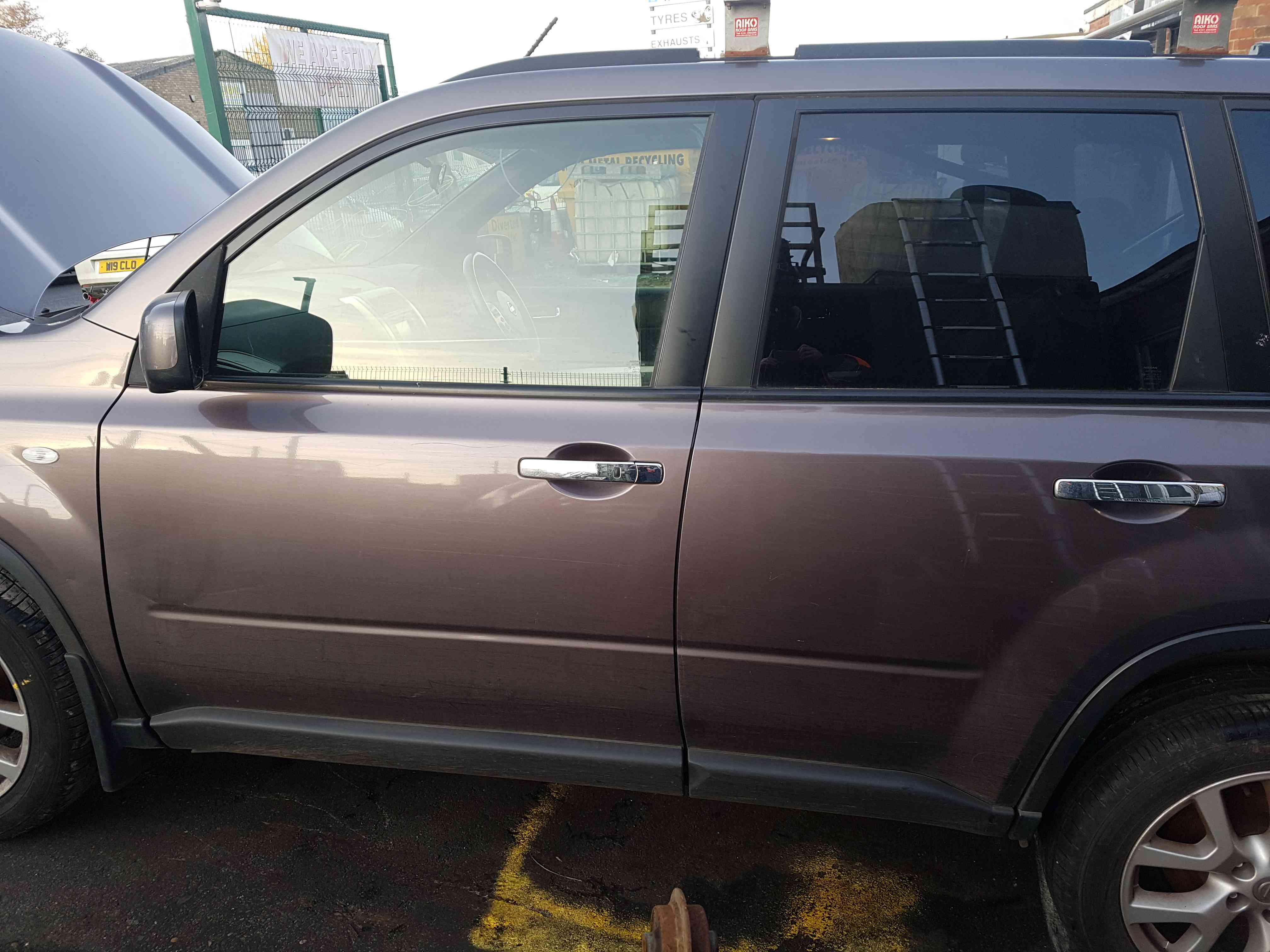 Thumb 5 Nissan X-Trail Tekna 2011-2014 NSF Front Passenger Door K55