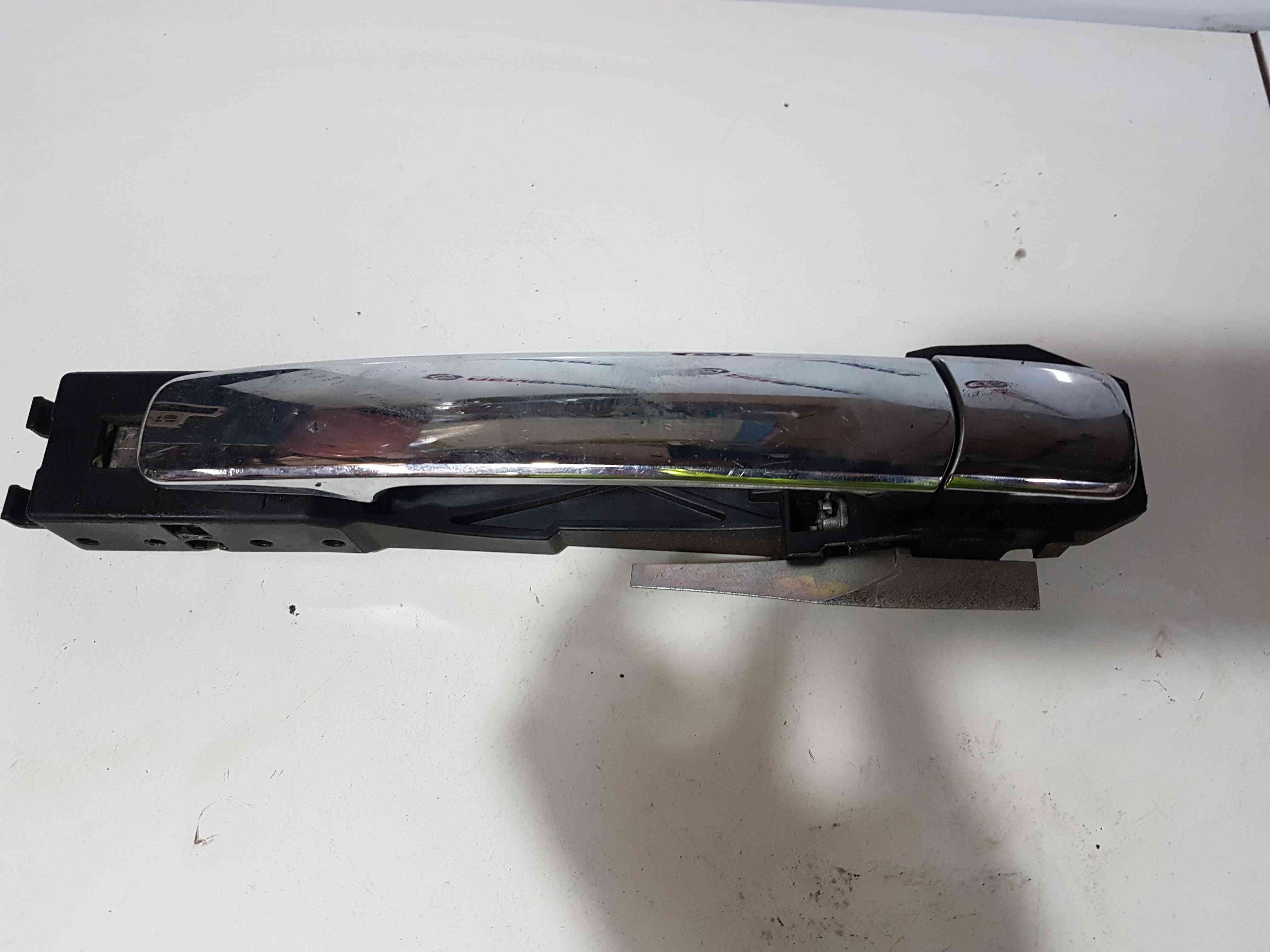 Thumb 8 Nissan X-Trail Tekna 2011-2014 OSR Drivers Rear Exterior Door Handle Chrome