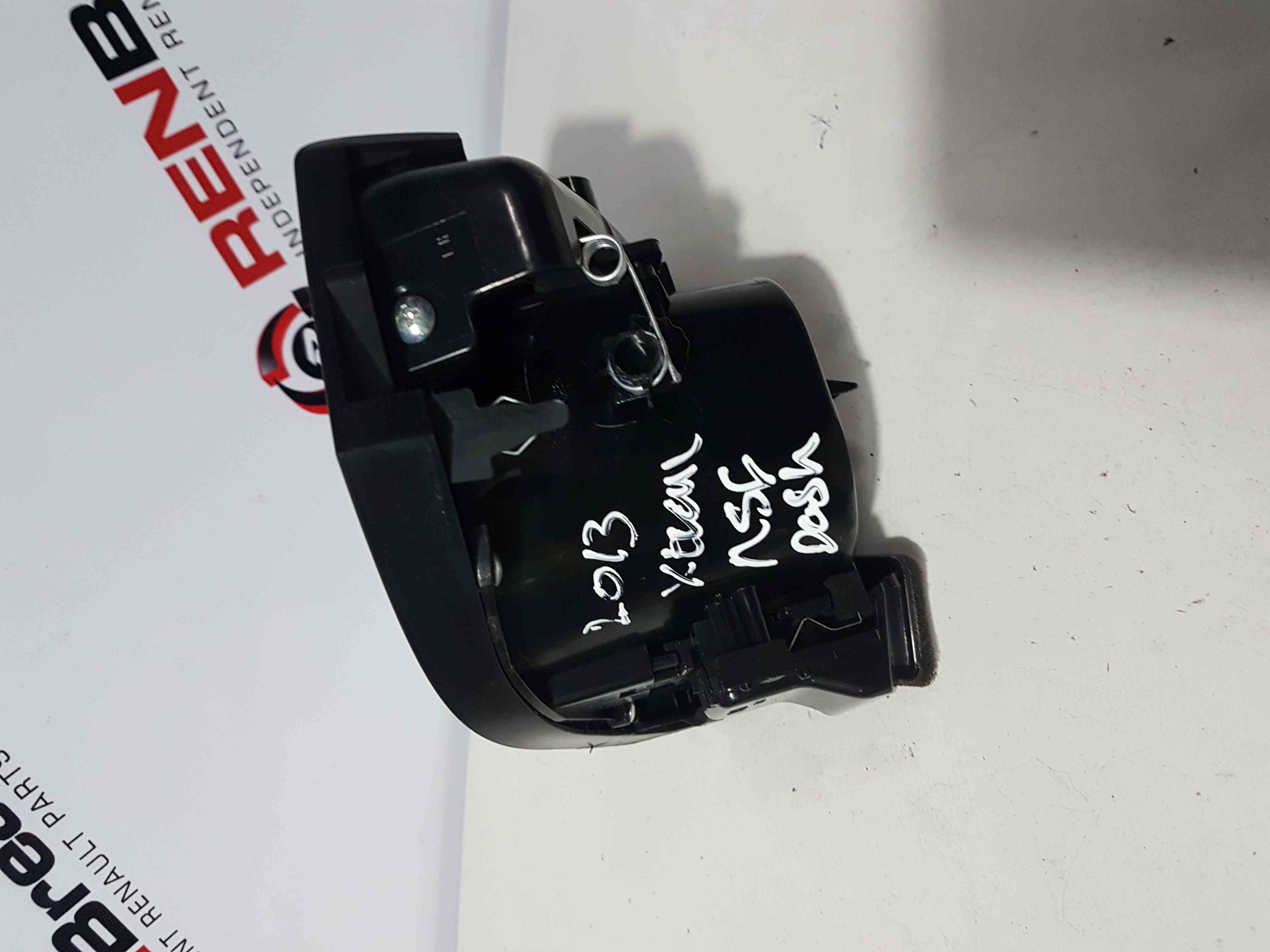 Thumb 4 Nissan X-Trail Tekna 2011-2014 Passenger NSF Front CUP Holder 68431JG00A