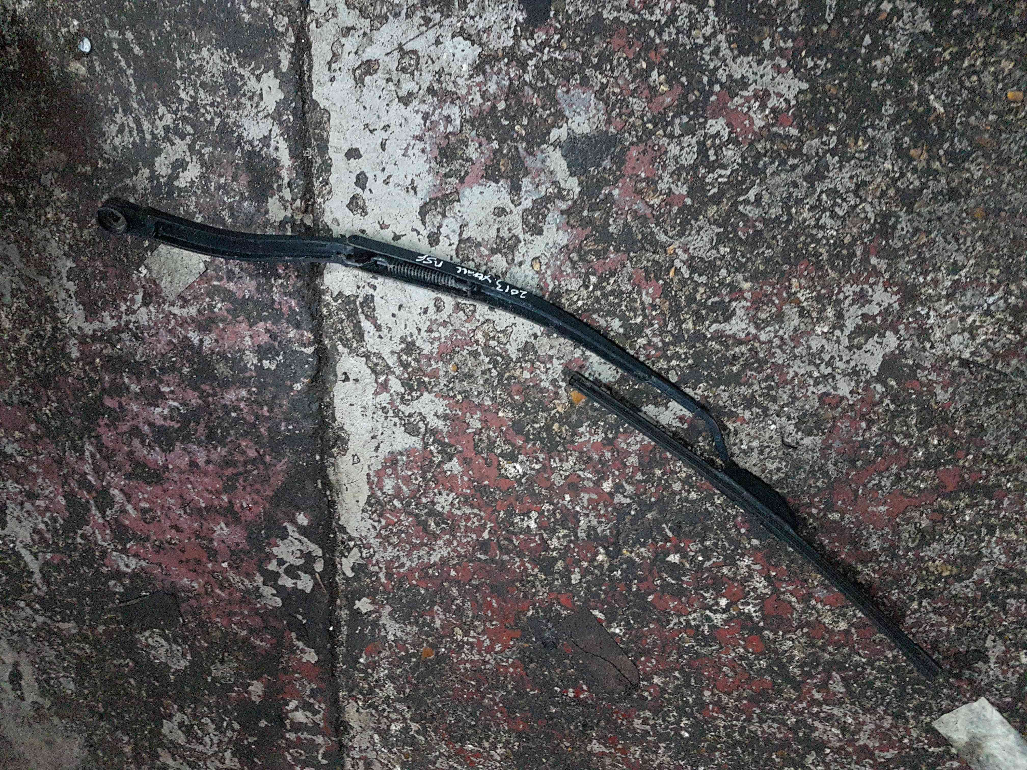 Thumb 2 Nissan X-Trail Tekna 2011-2014 Passenger NSF Front Wiper ARM