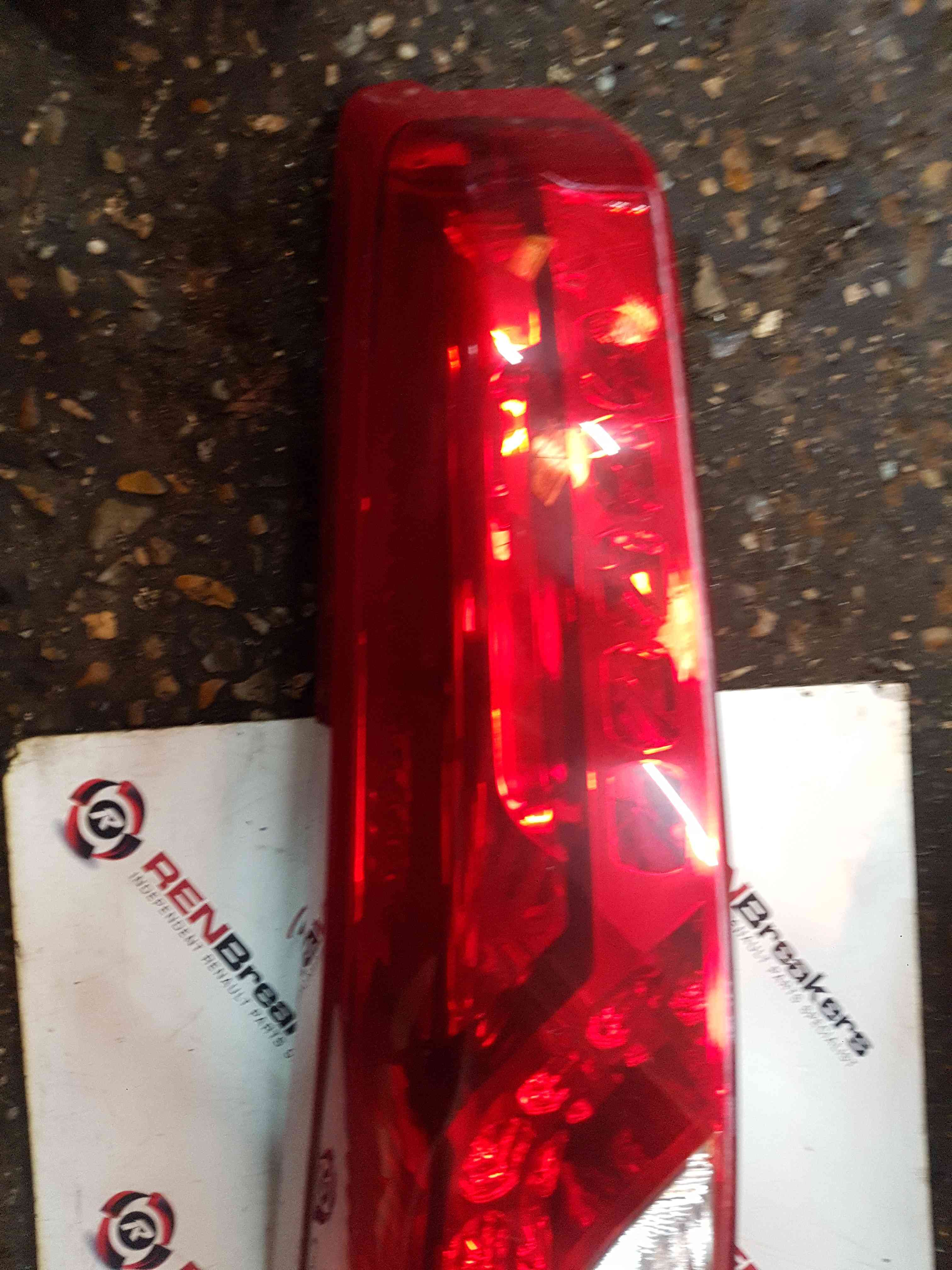 Thumb 4 Nissan X-Trail Tekna 2011-2014 Passenger NSR Rear Light K55