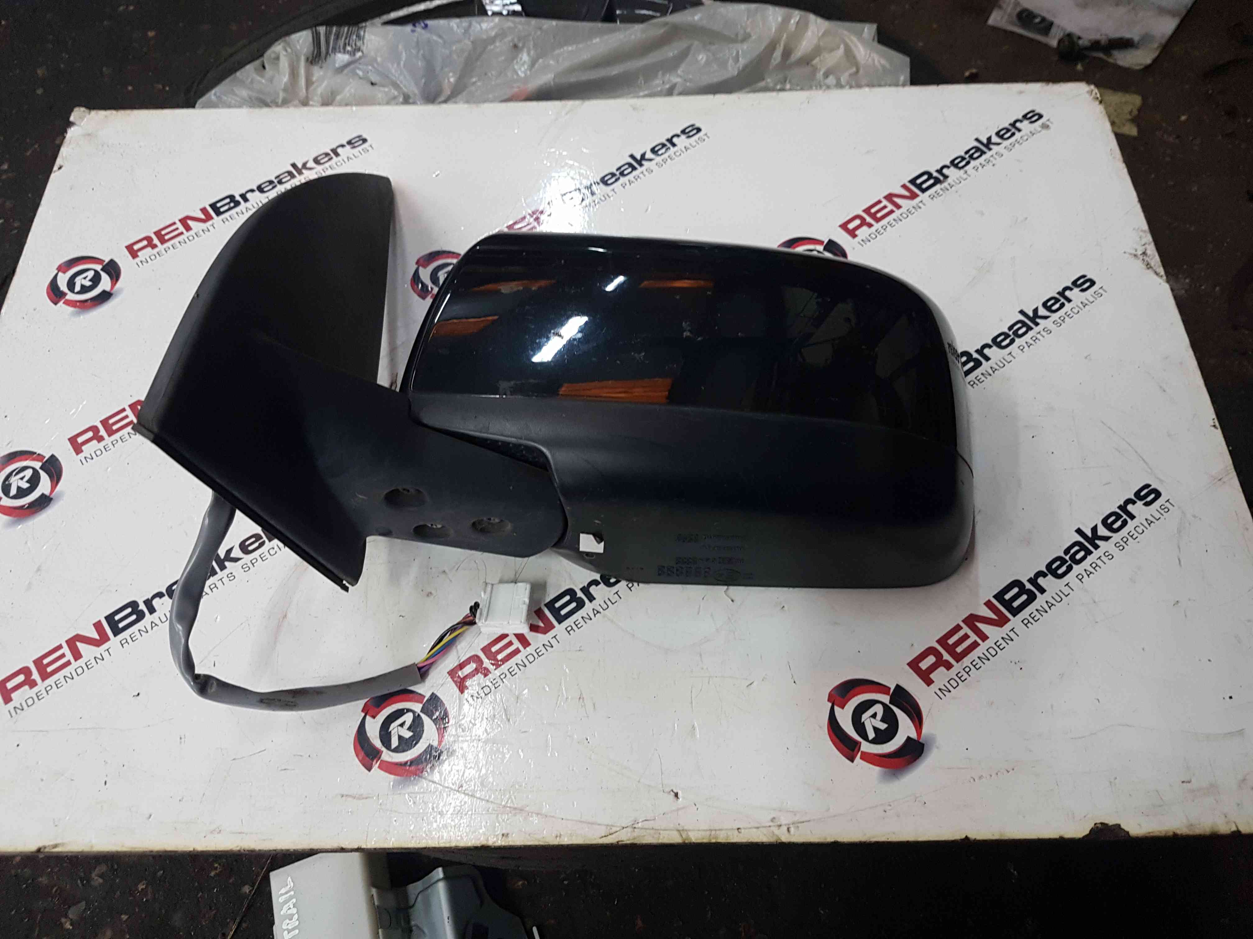 Thumb 3 Nissan X-Trail Tekna 2011-2014 Passenger Ns Wing Mirror Black G41 Folding