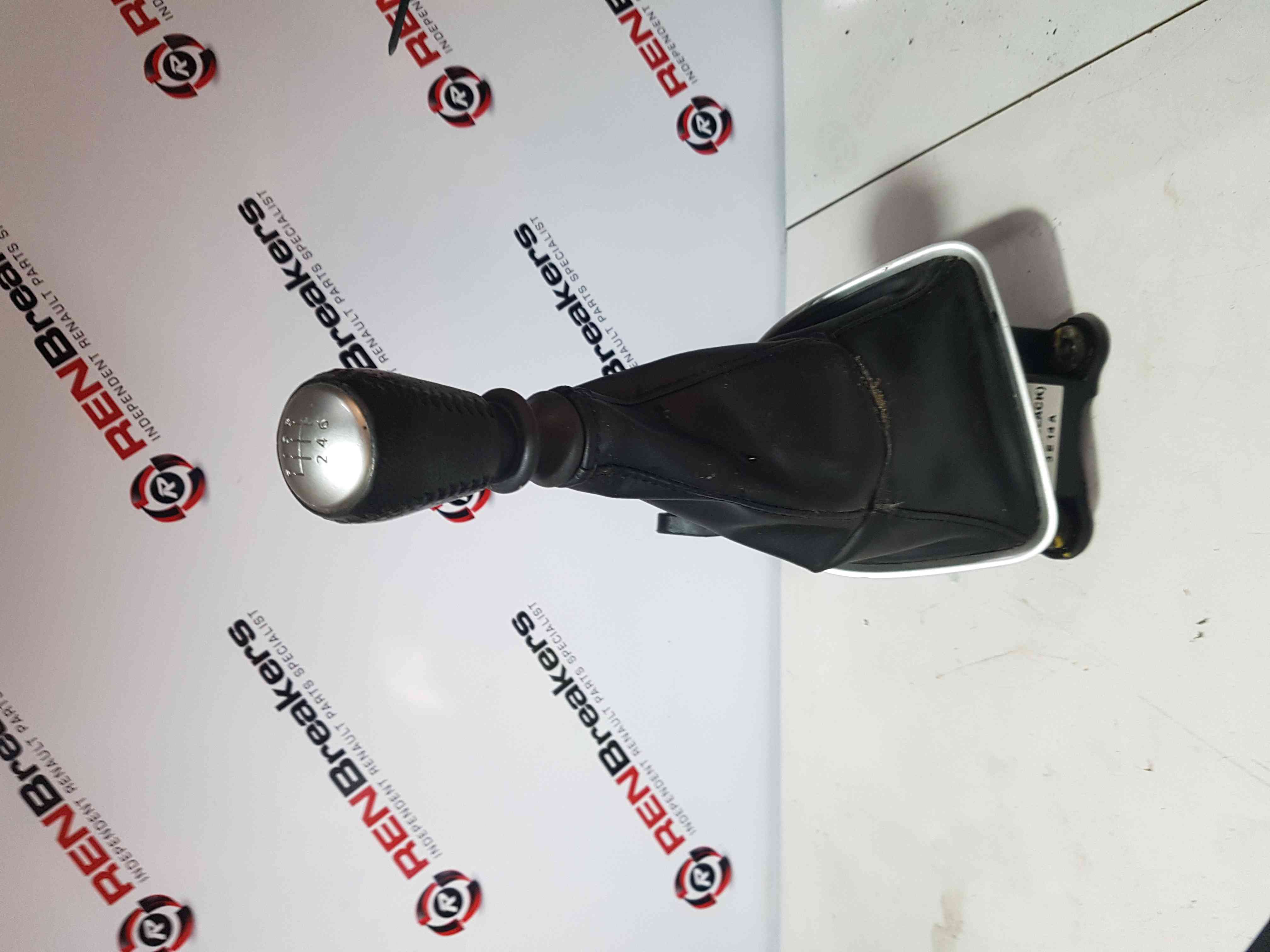 Nissan X-Trail Tekna 2011-2014 Gearstick Mechanism Knob