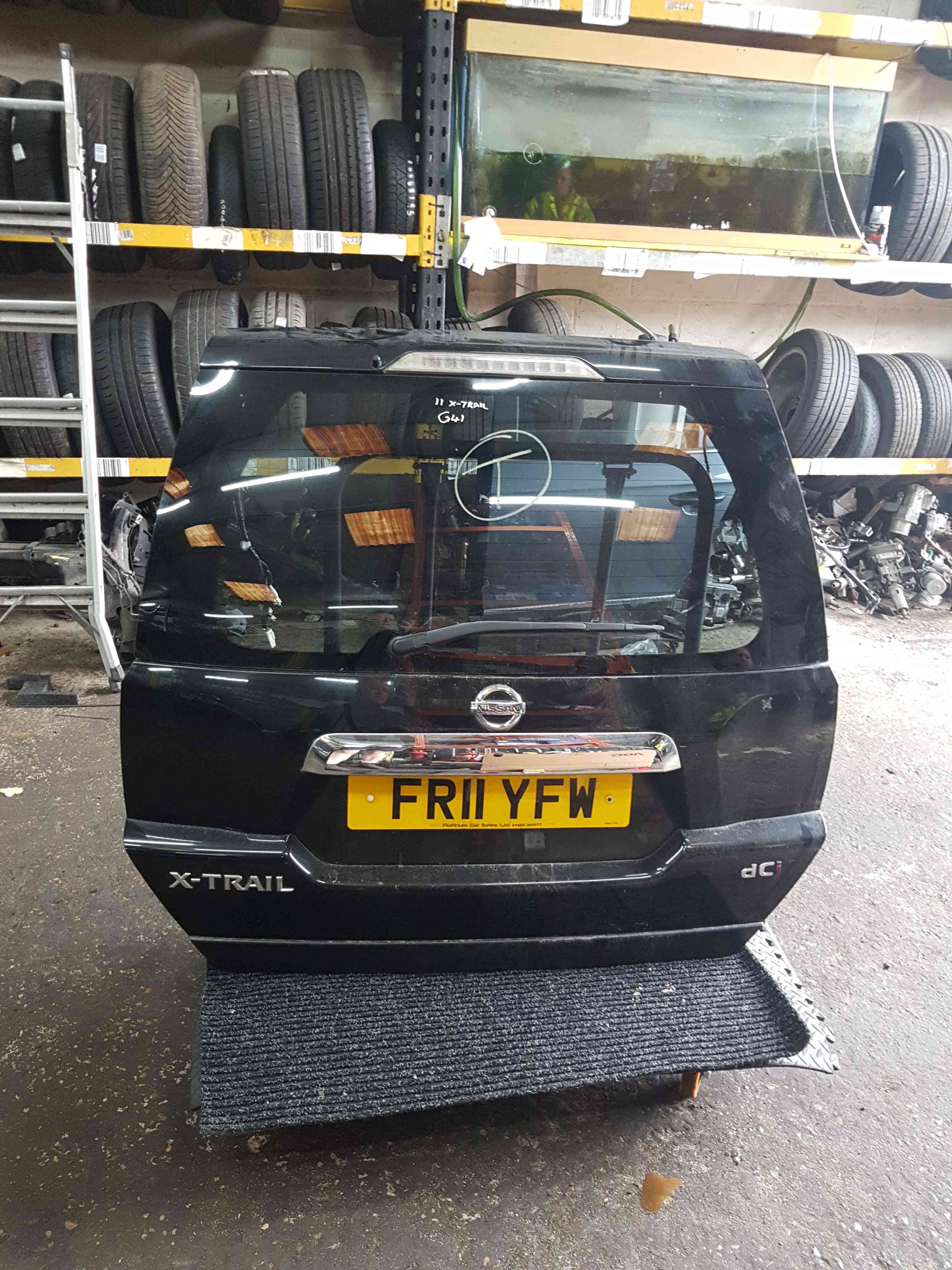 Thumb 4 Nissan X-Trail Tekna 2011-2014 Rear Tailgate Boot Black G41