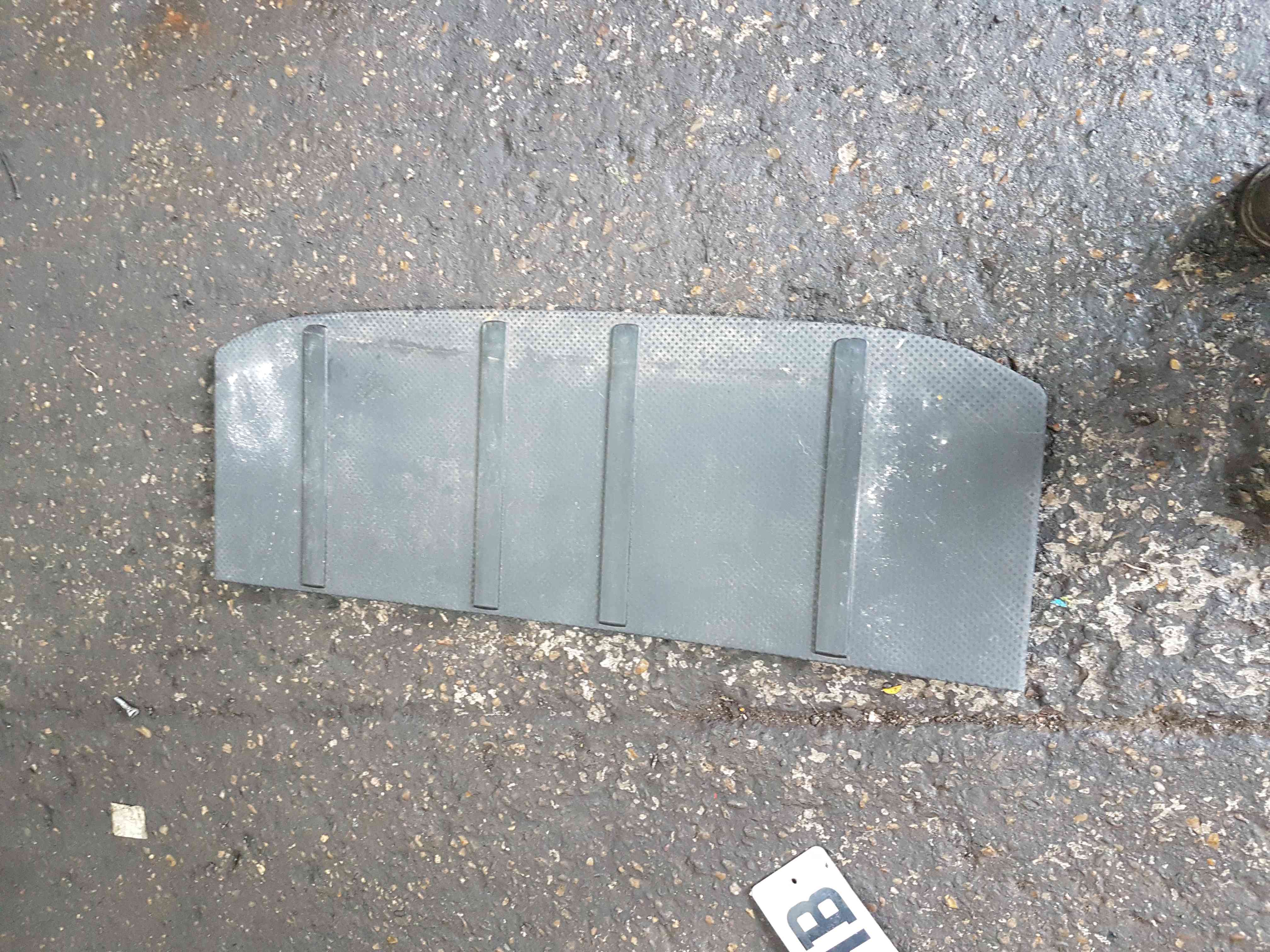 Nissan X-Trail Tekna 2011-2014 Rear Tailgate Boot Floor Panel  Cover 849B8JG00A