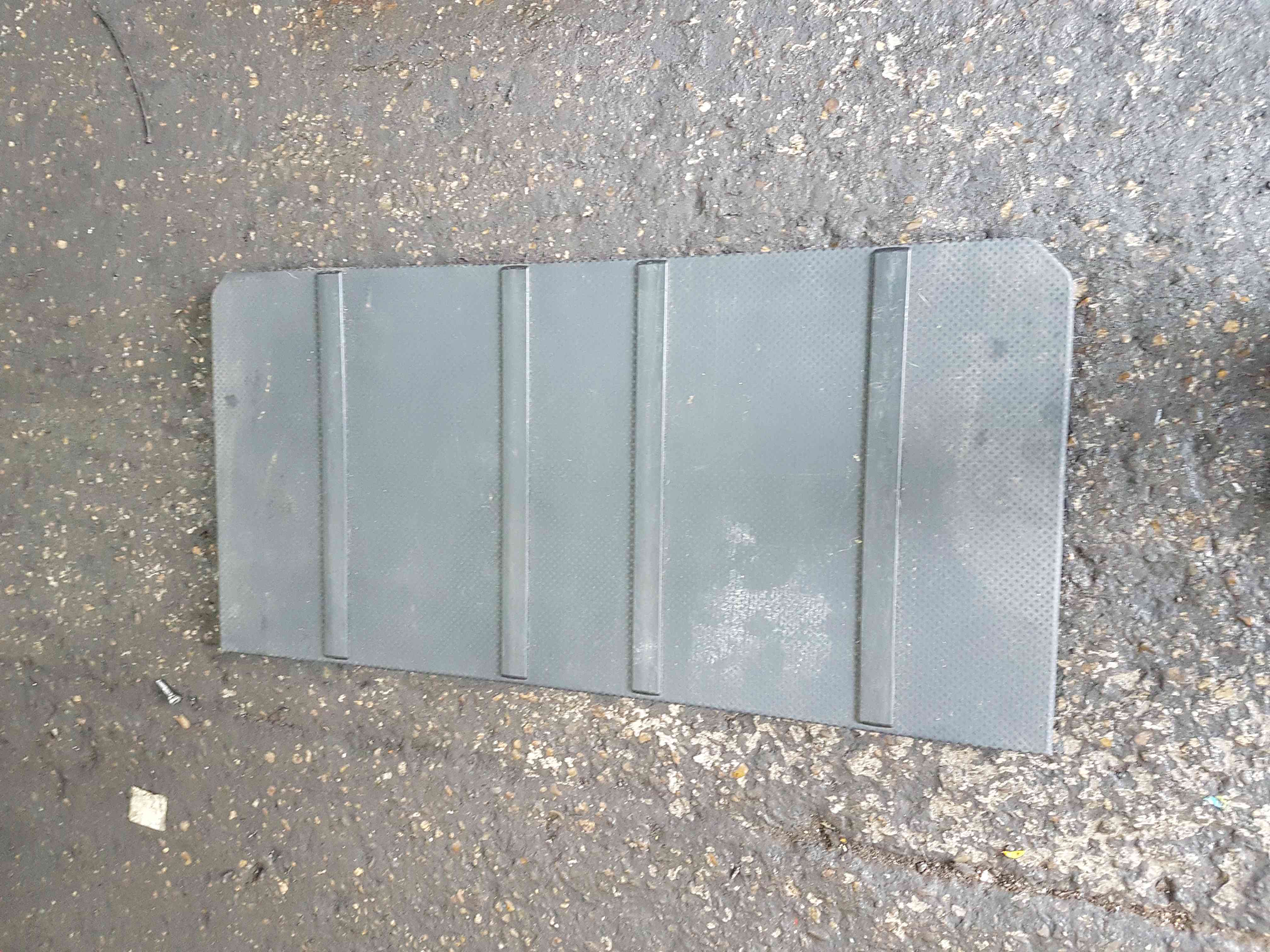 Nissan X-Trail Tekna 2011-2014 Rear Tailgate Boot Floor Panel Cover 849B9JG00A