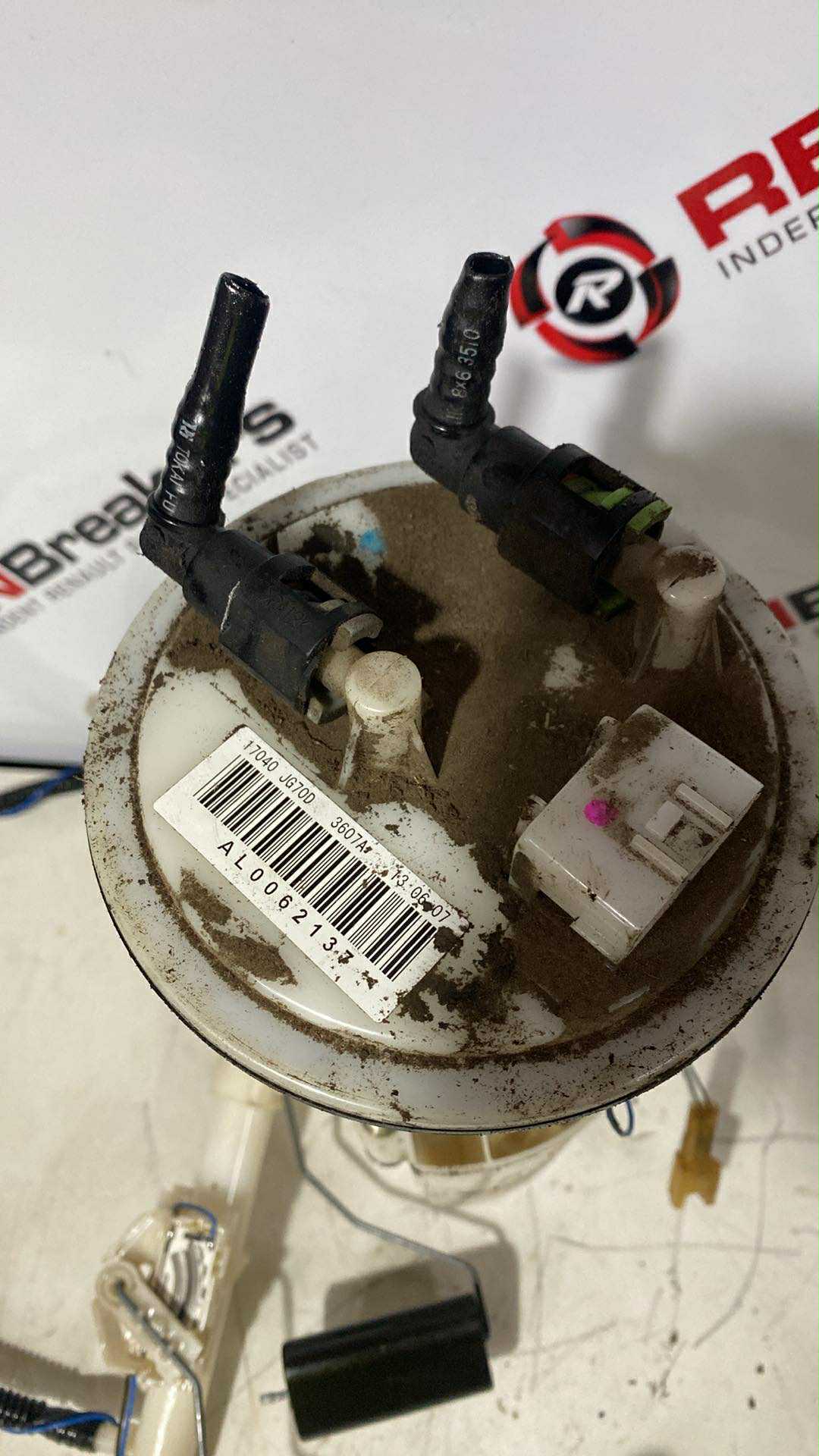 Thumb 2 Nissan X-Trail Tekna 2011-2014 T31 2.0 DCI Diesel Fuel Sender Pump Both 