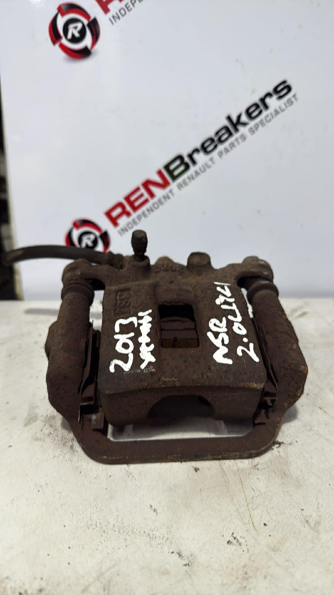 Thumb 3 Nissan X-Trail Tekna 2011-2014 T31 2.0 DCI Nsr Near Rear Brake Caliper + Carrier