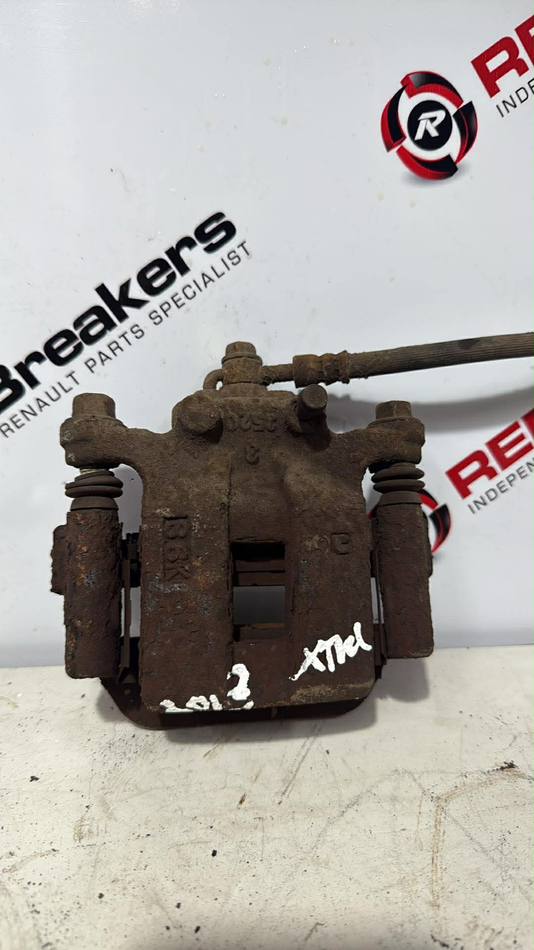 Thumb 2 Nissan X-Trail Tekna 2011-2014 T31 2.0 DCI Osr Rear Brake Caliper + Carrier