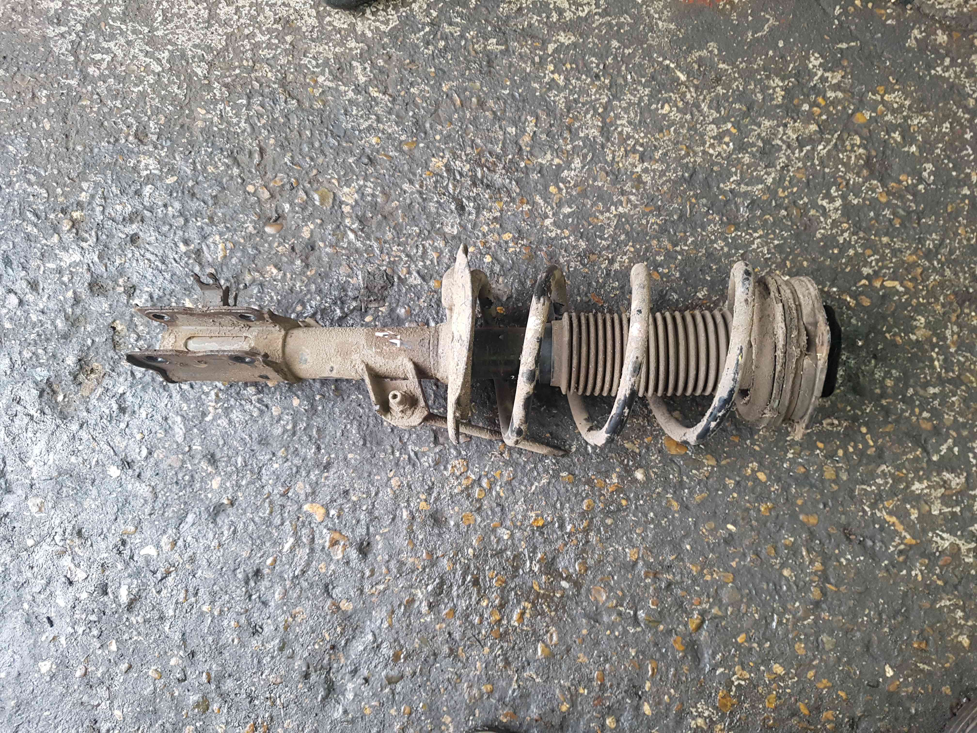 Thumb 3 Nissan X-Trail Tekna 2011-2014 T31 2.0 DCI Passenger NSF Front Spring Suspension