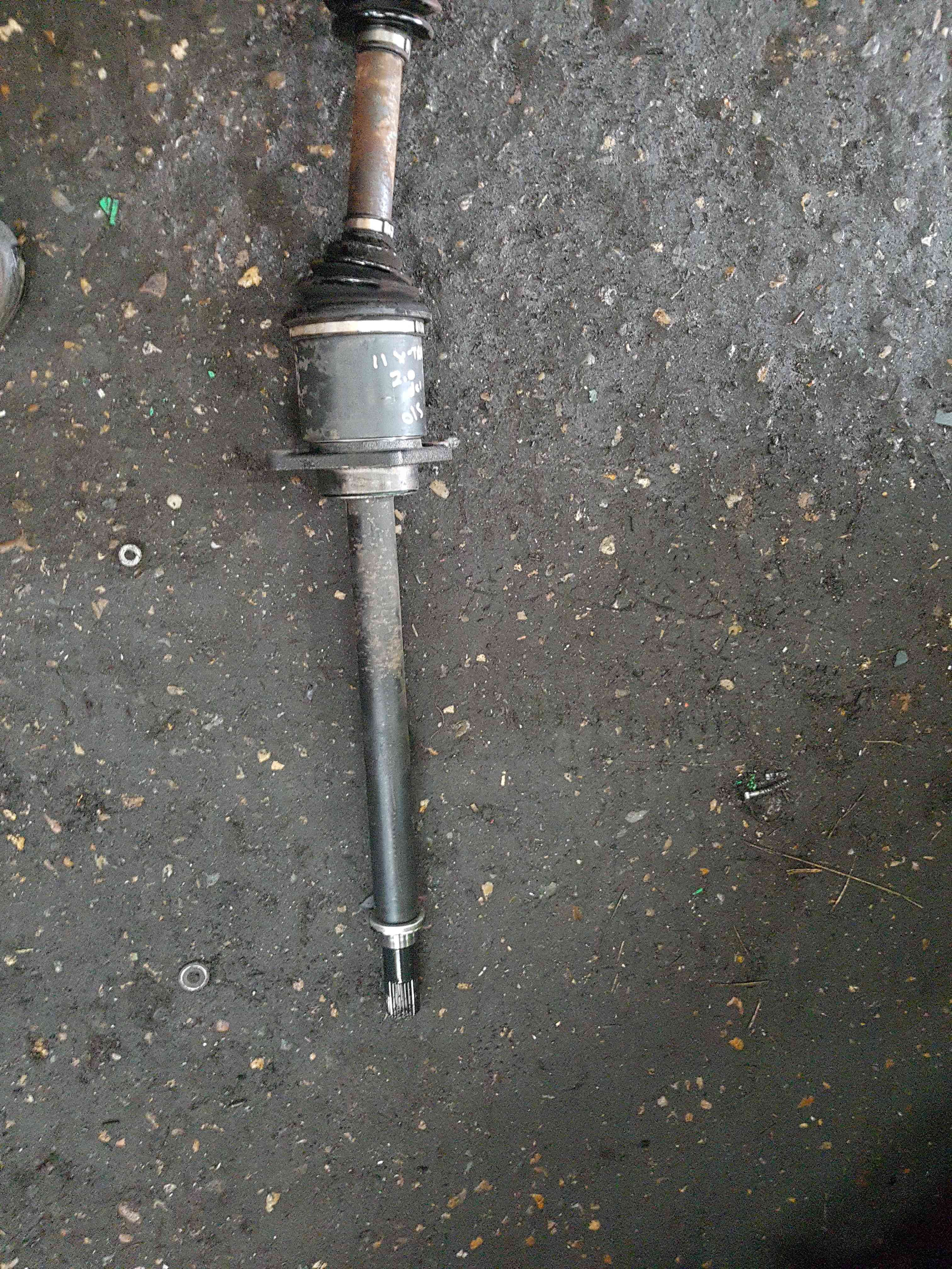 Thumb 2 Nissan X-Trail Tekna T31 2011-2014 2.0 DCI Drivers OSF Front Driveshaft