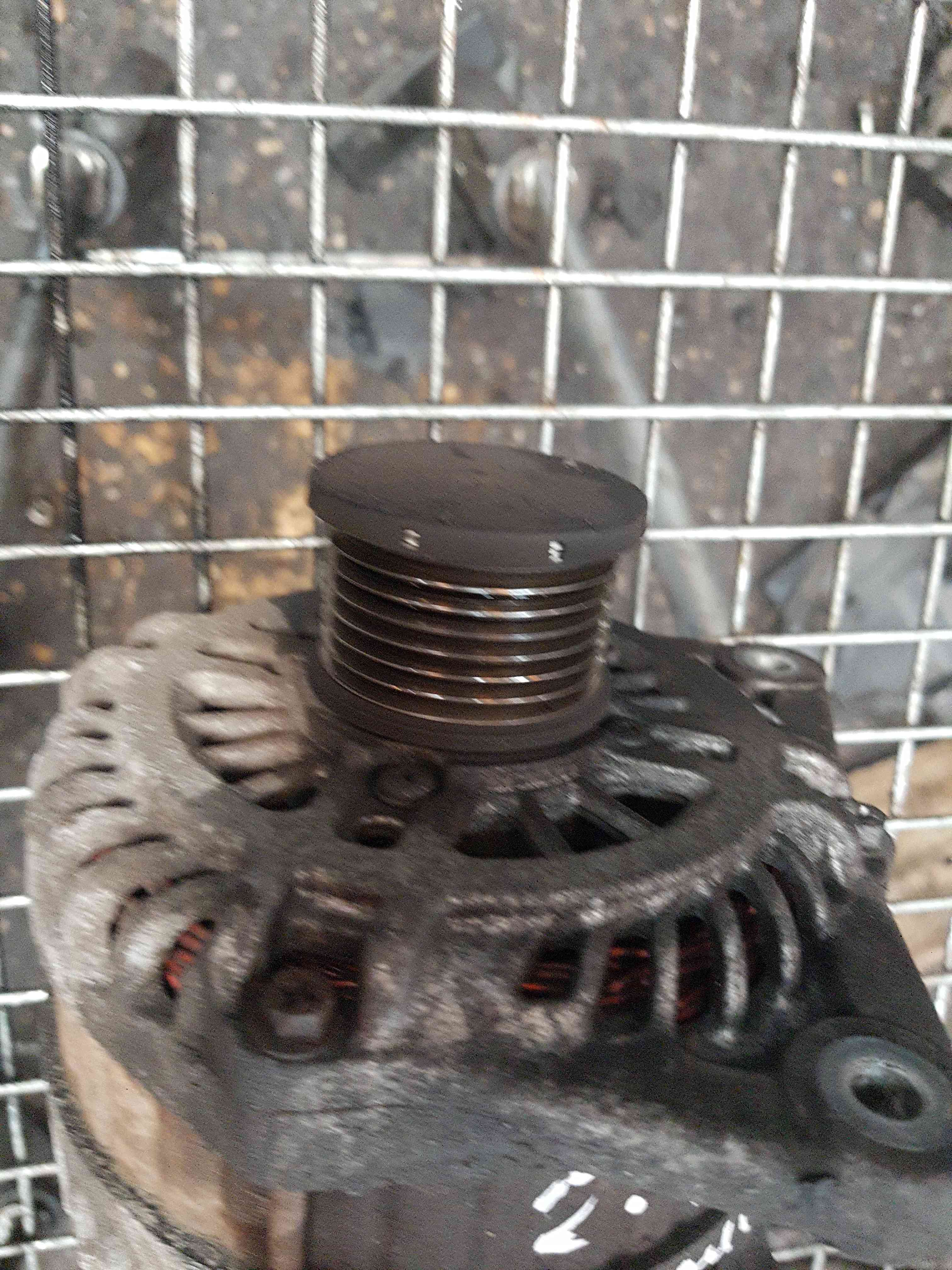 Thumb 3 Nissan X-Trail Tekna T31 2011-2014 2.0 DCI M9r Alternator 23100JG71B