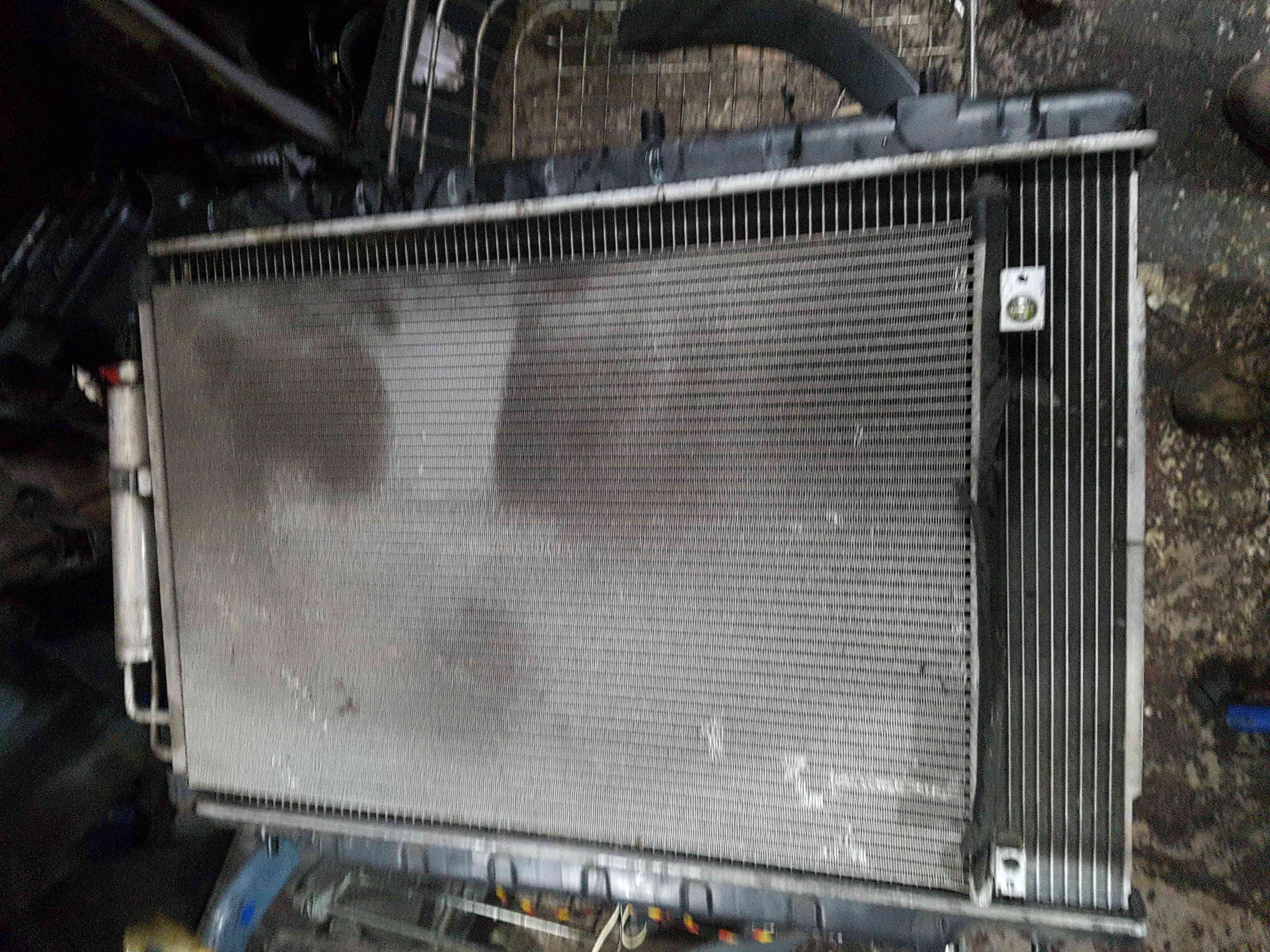 Thumb 5 Nissan X-Trail Tekna T31 2011-2014 2.0 DCI Radiator RAD Pack