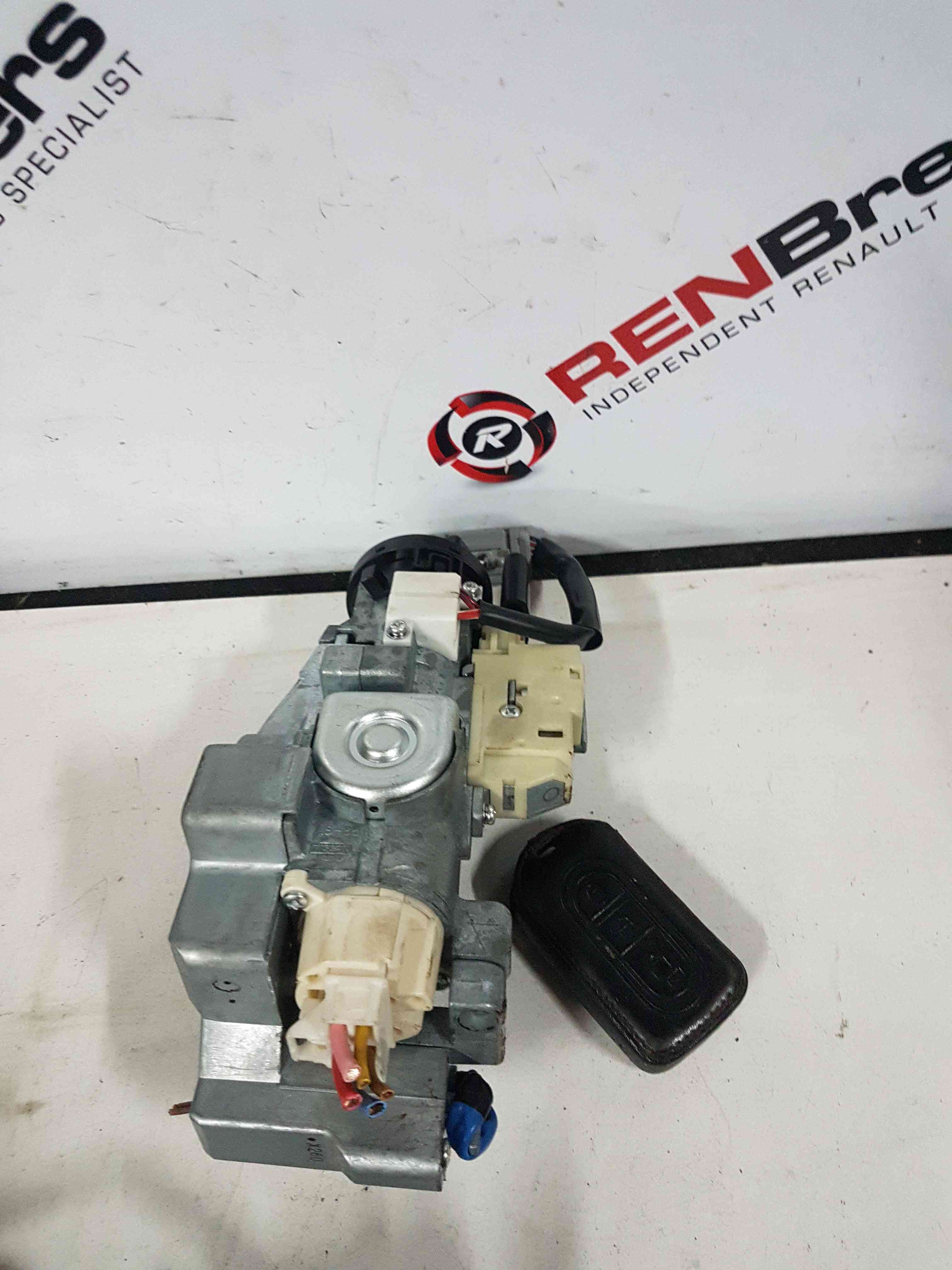 Thumb 2 Nissan X-Trail Tekna T31 2011-2014 Ignition Barrel Switch KEY 28590C9968