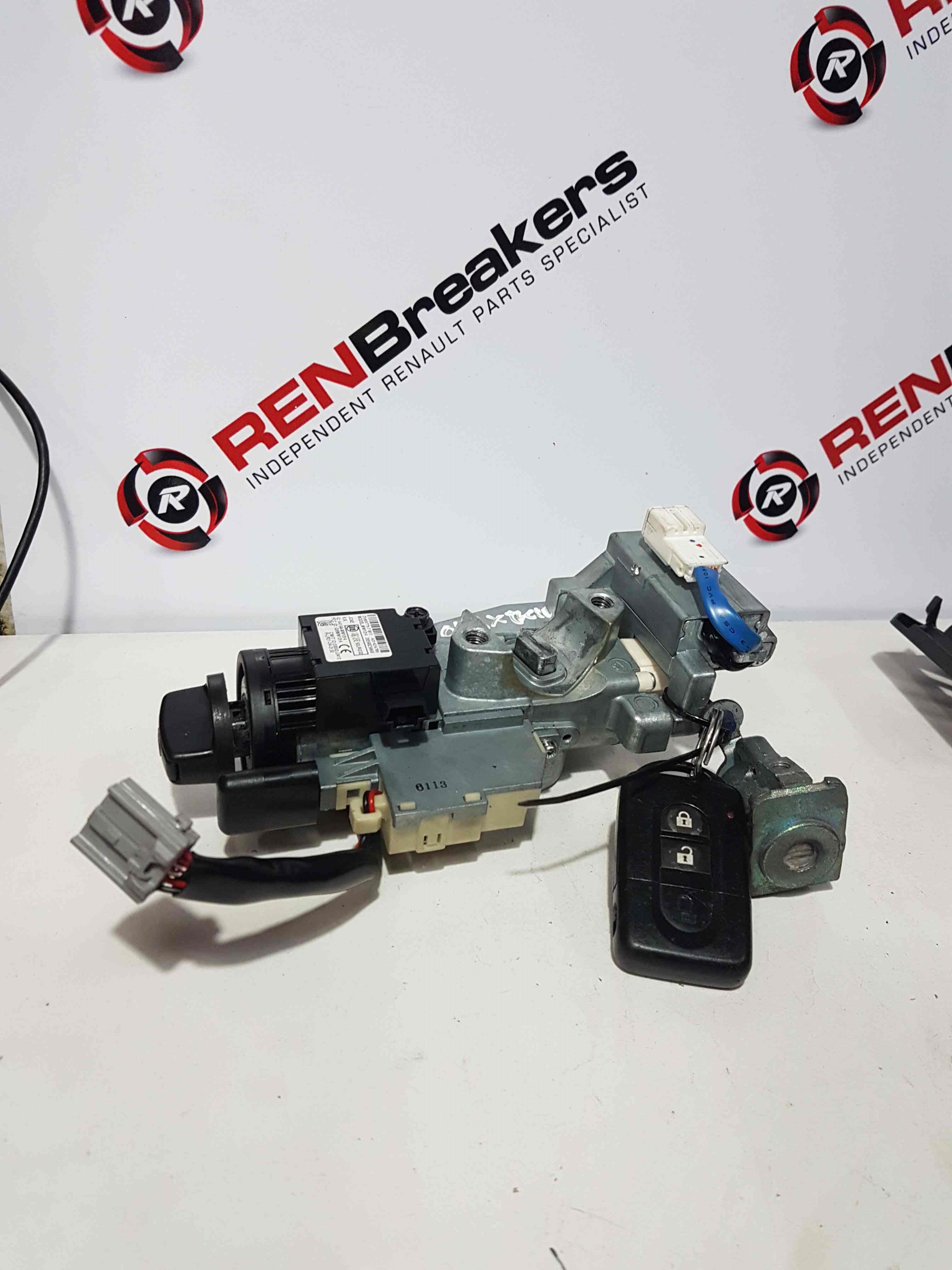 Thumb 2 Nissan X-Trail Tekna T31 2011-2014 Ignition Barrel Switch KEY Door Lock KEY Less