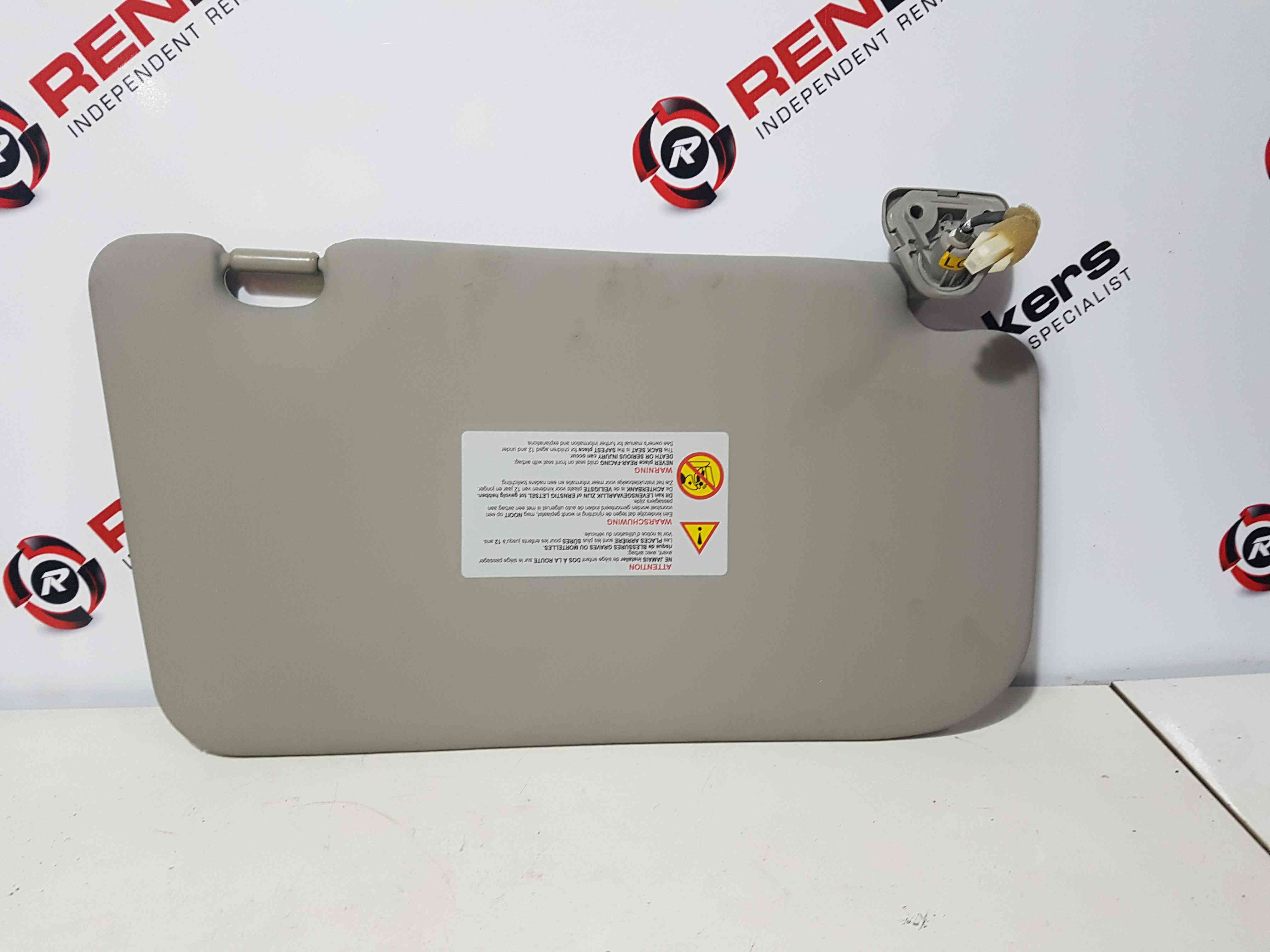 Thumb 7 Nissan X-Trail Tekna T31 2011-2014 NSF Passenger Front SUN Visor